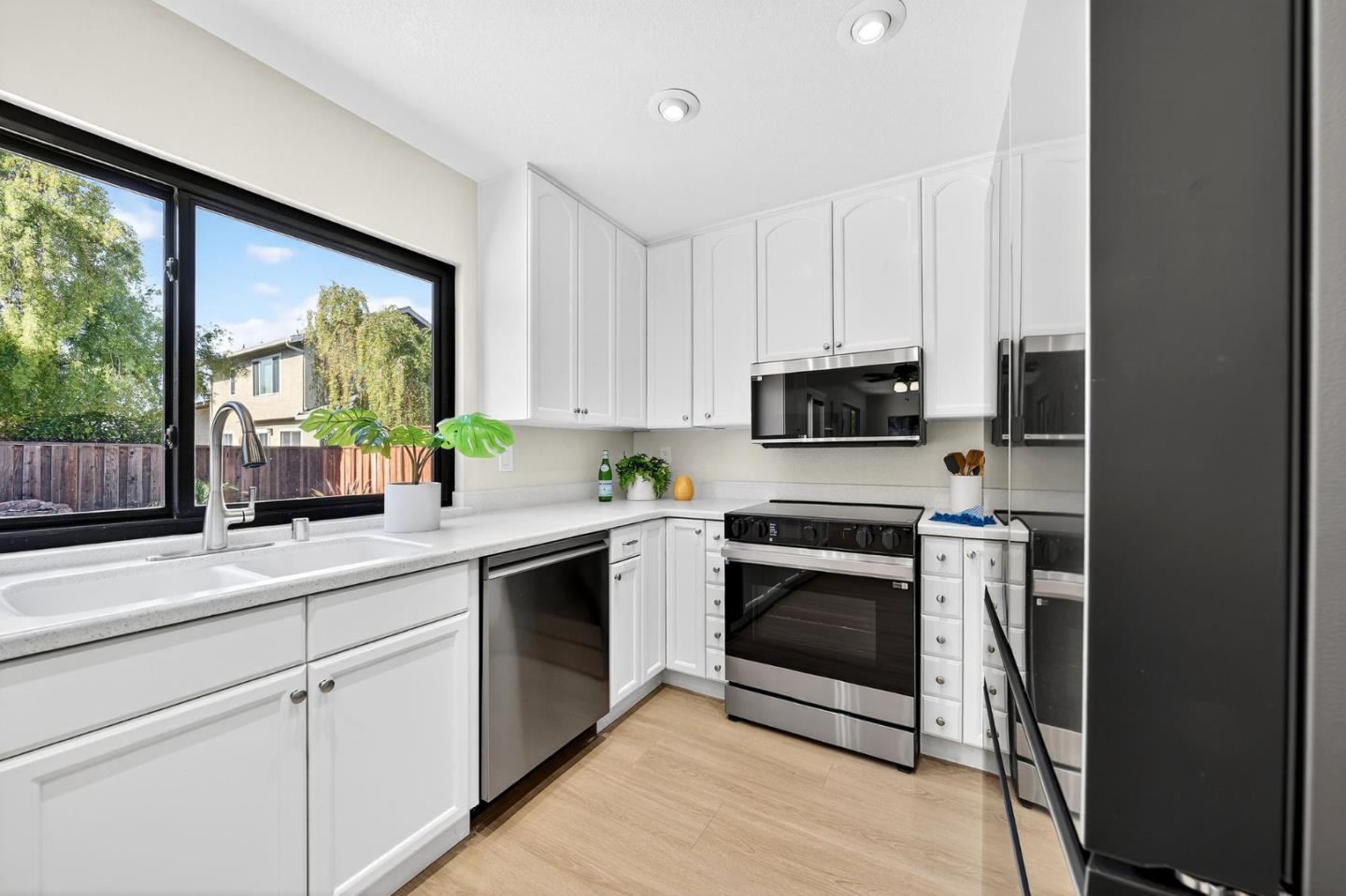 4315 Montmorency Court