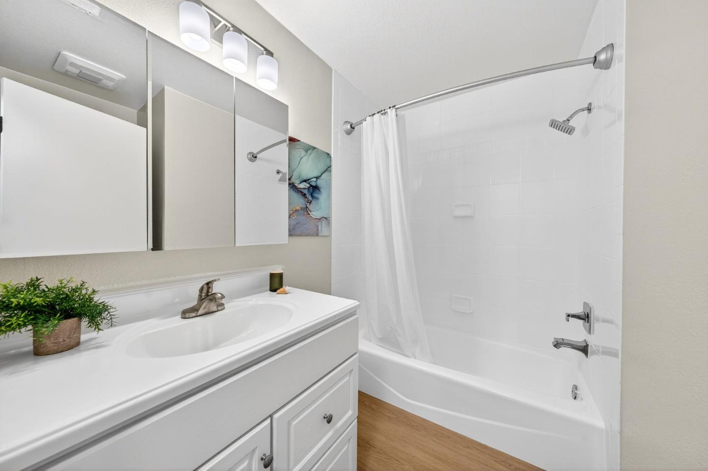 4315 Montmorency Court