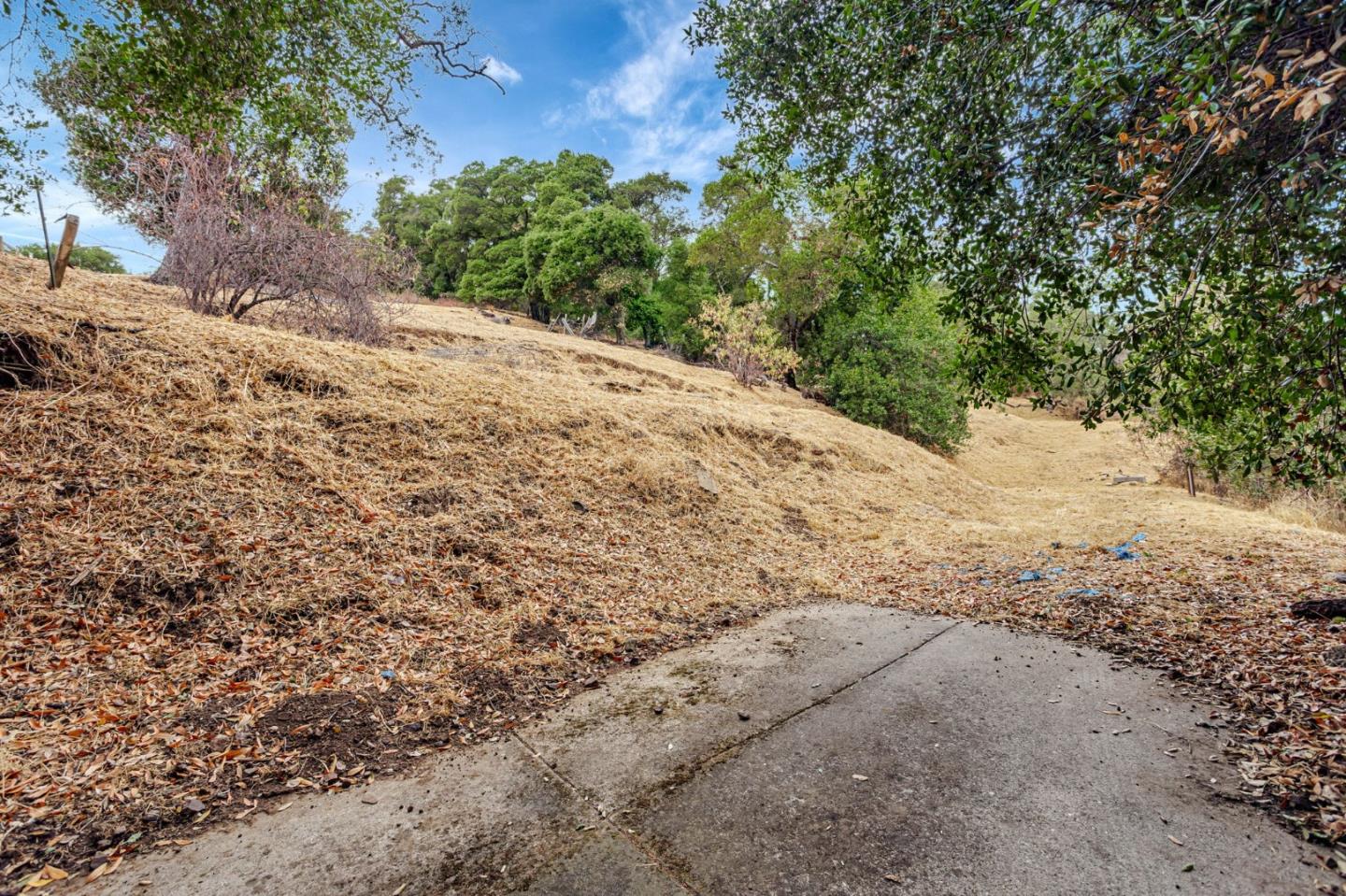 21177 Almaden Road