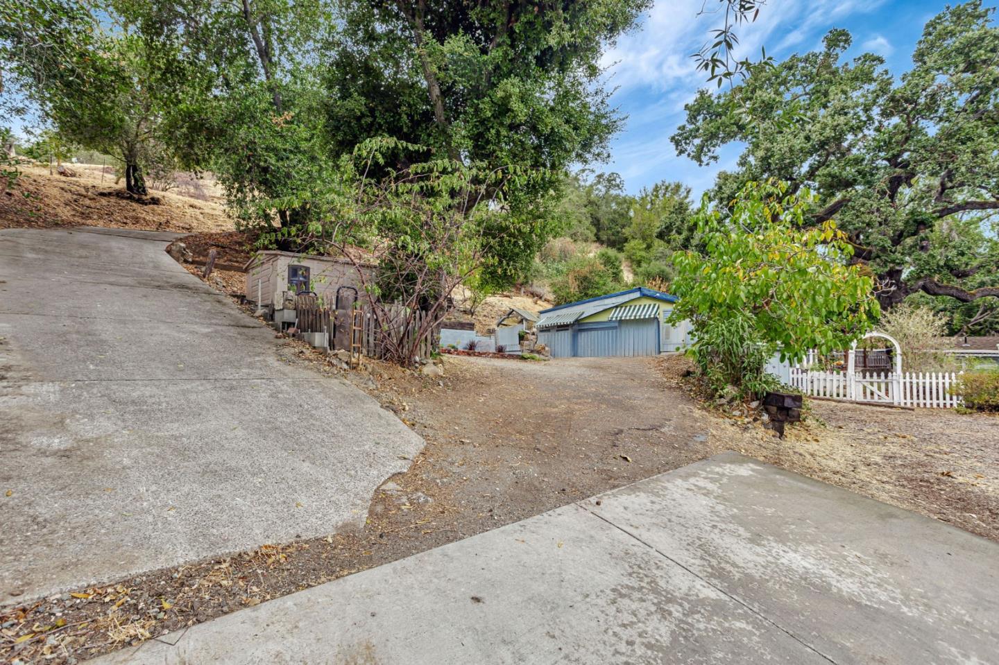 21177 Almaden Road