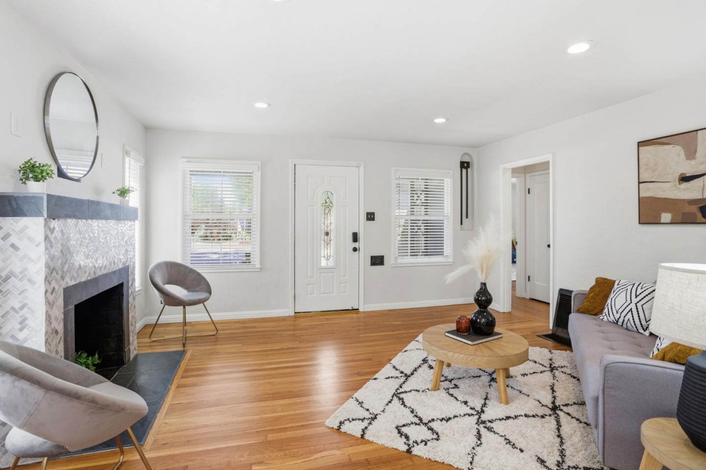 574 Rutland