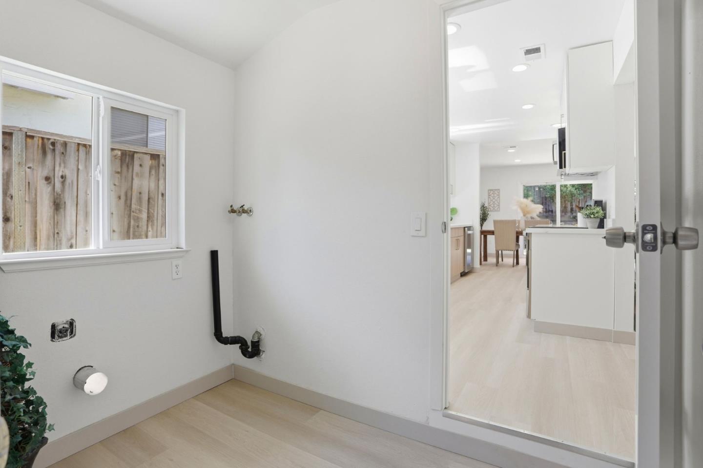 3927 Forestwood Drive