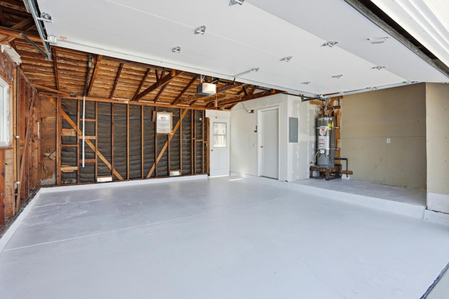 3927 Forestwood Drive