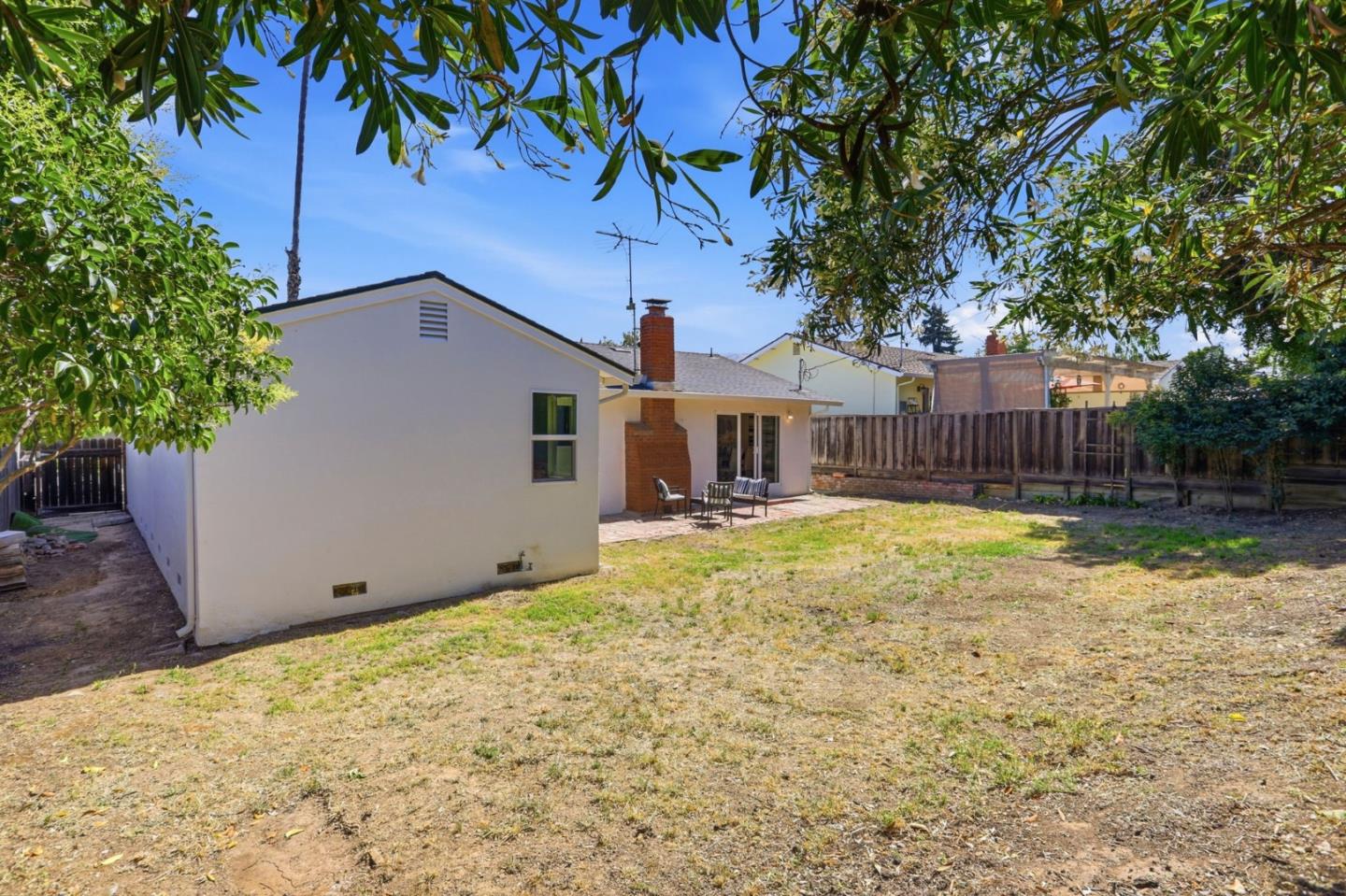 3927 Forestwood Drive