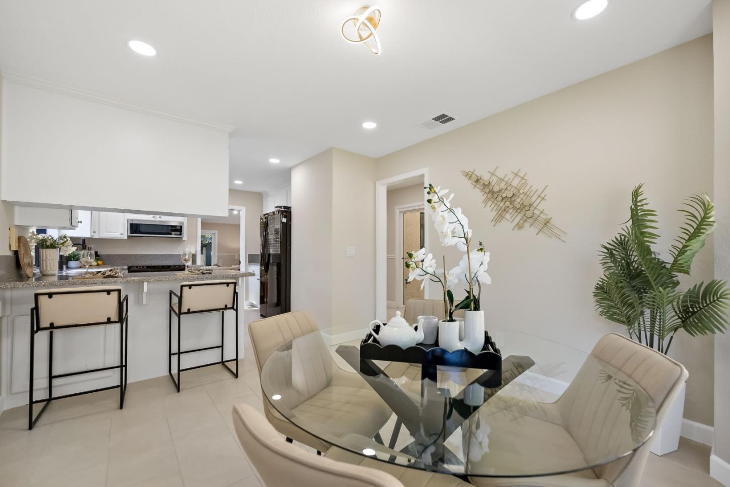 2380 Bayo Claros CIR