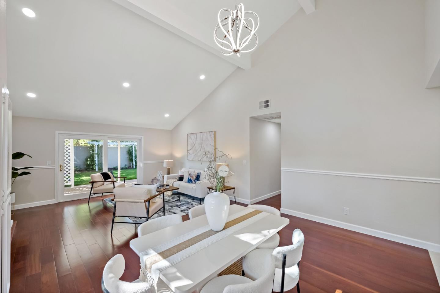 2380 Bayo Claros CIR