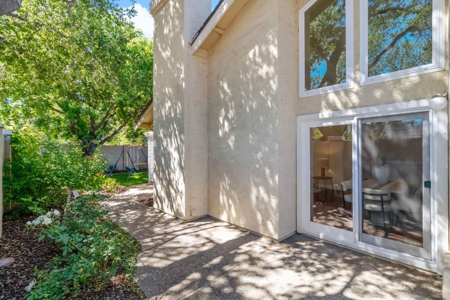 2380 Bayo Claros CIR