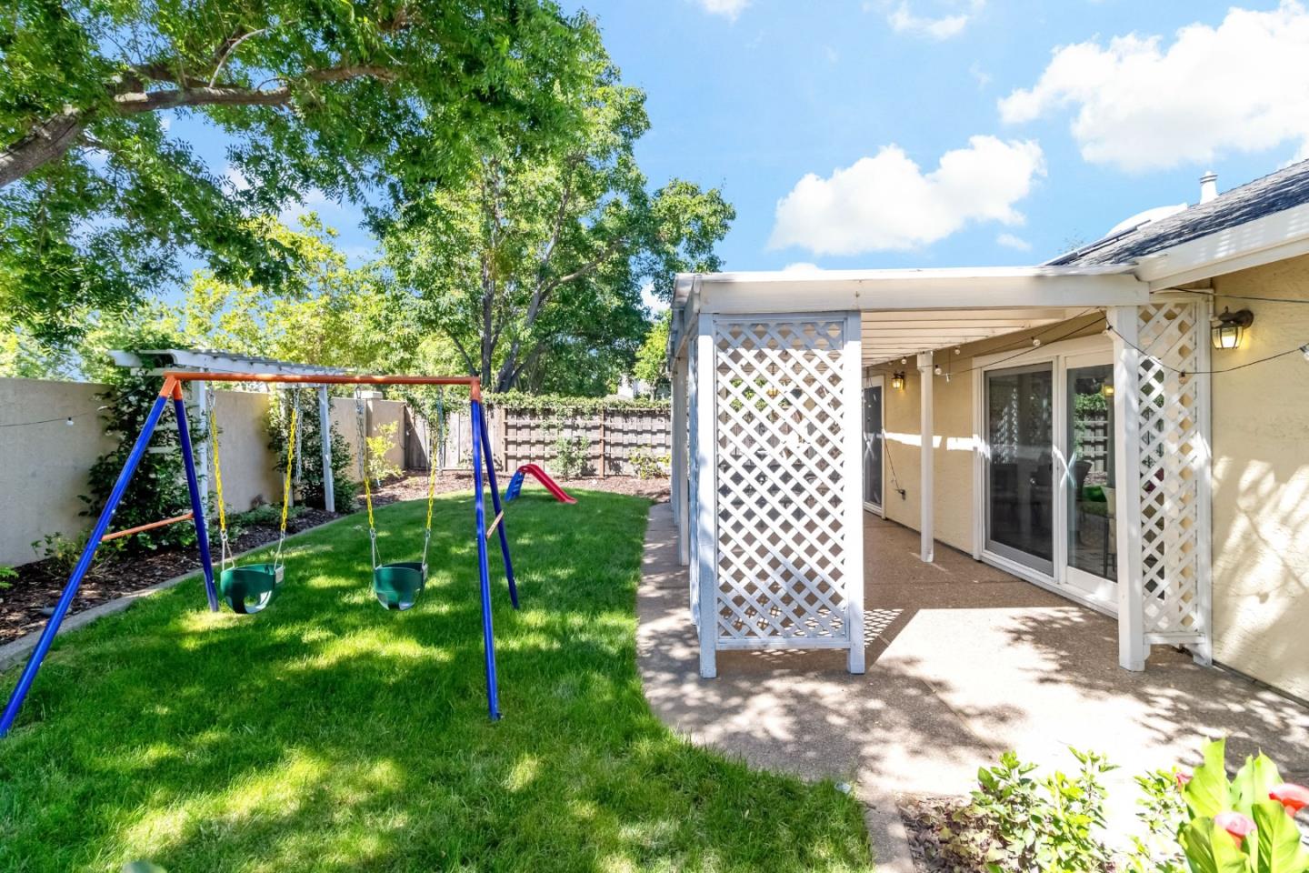 2380 Bayo Claros CIR