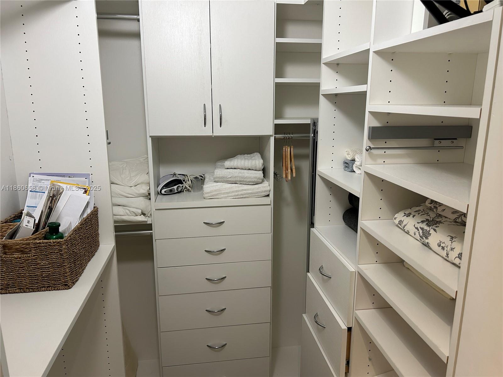 110 Washington Ave # 2421