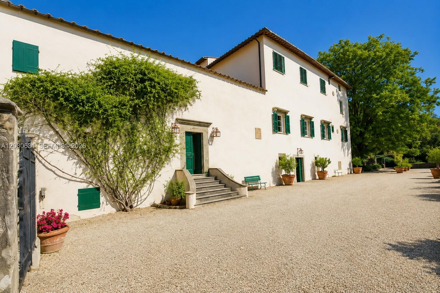 Tuscany Luxury Estate Florence Max Mlekus