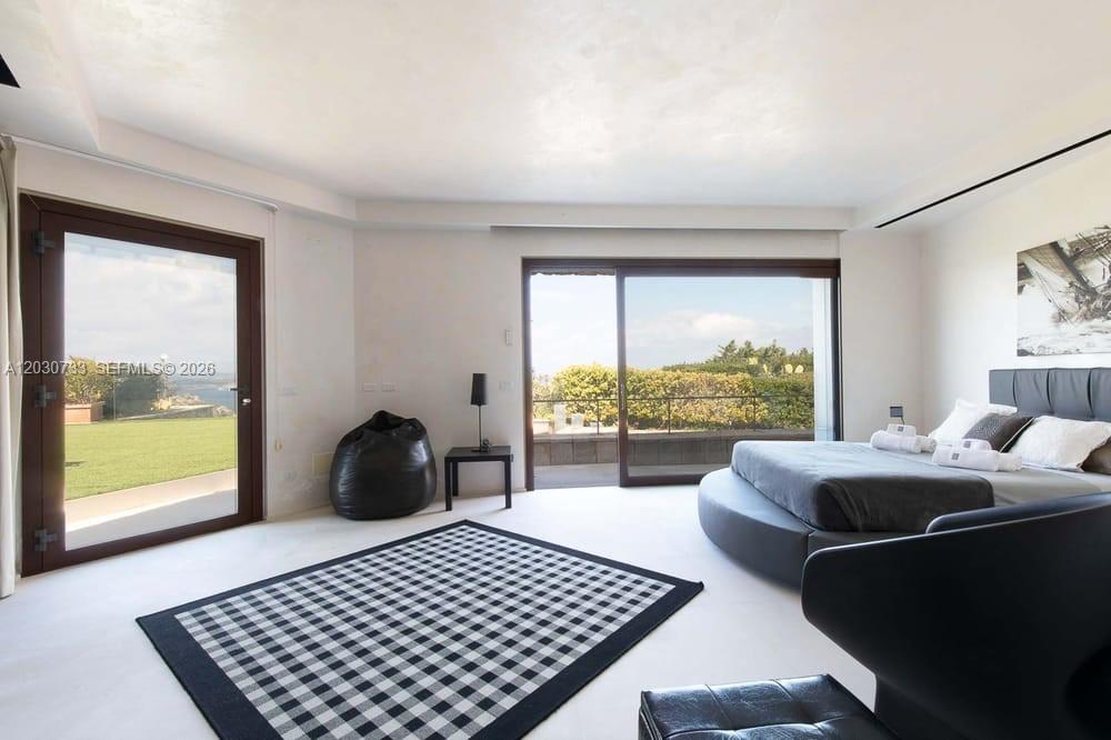 Sardinia Luxury Estate Porto Cervo Max Mlekus