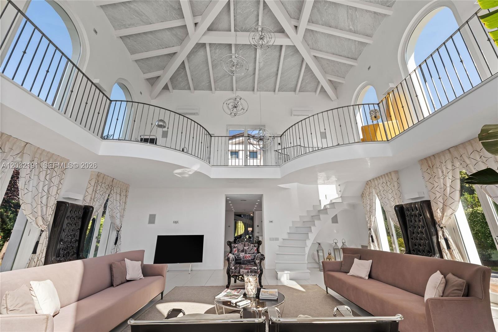 Luxury Real Estate Forte Dei Marmi Max Mlekus