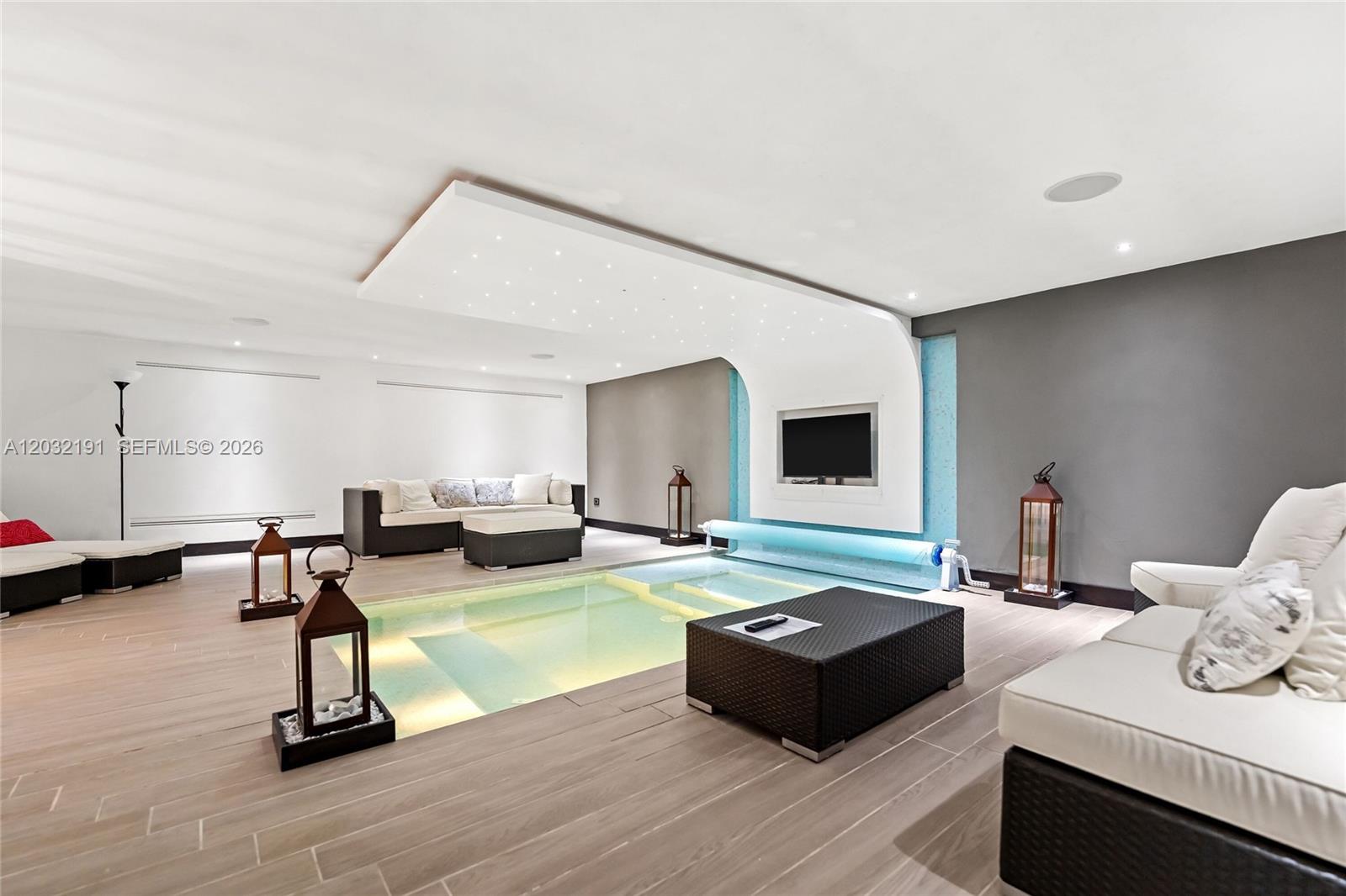 Luxury Real Estate Forte Dei Marmi Max Mlekus