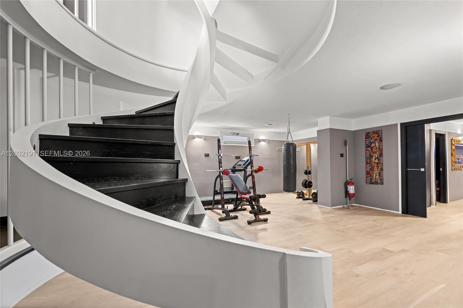 Luxury Real Estate Forte Dei Marmi Max Mlekus