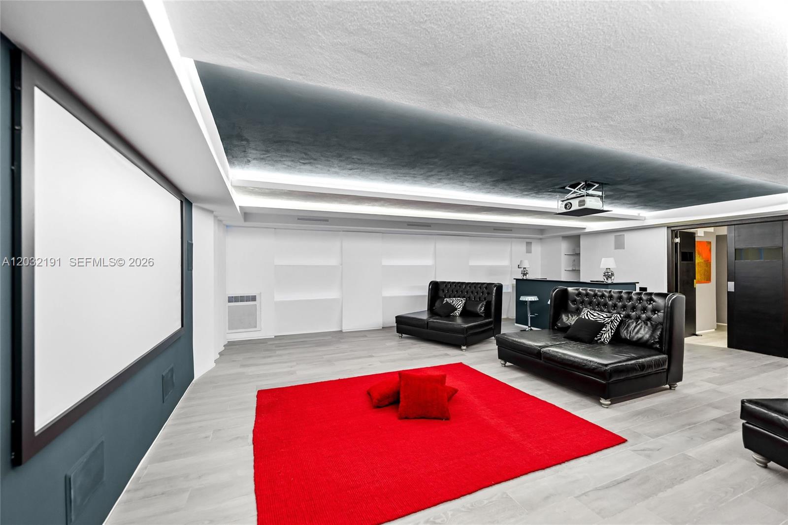Luxury Real Estate Forte Dei Marmi Max Mlekus