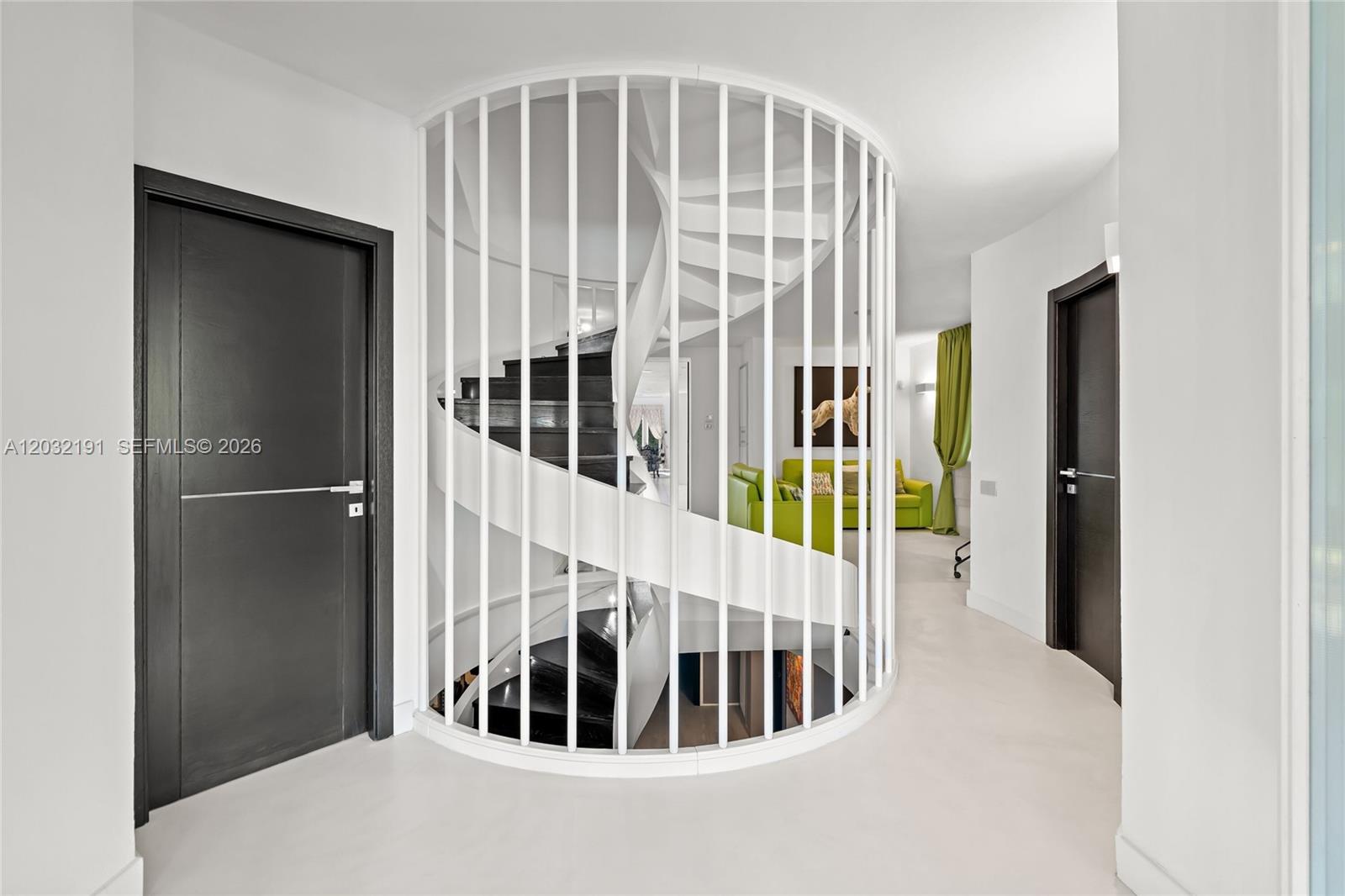 Luxury Real Estate Forte Dei Marmi Max Mlekus