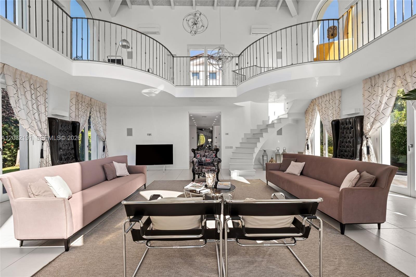 Luxury Real Estate Forte Dei Marmi Max Mlekus