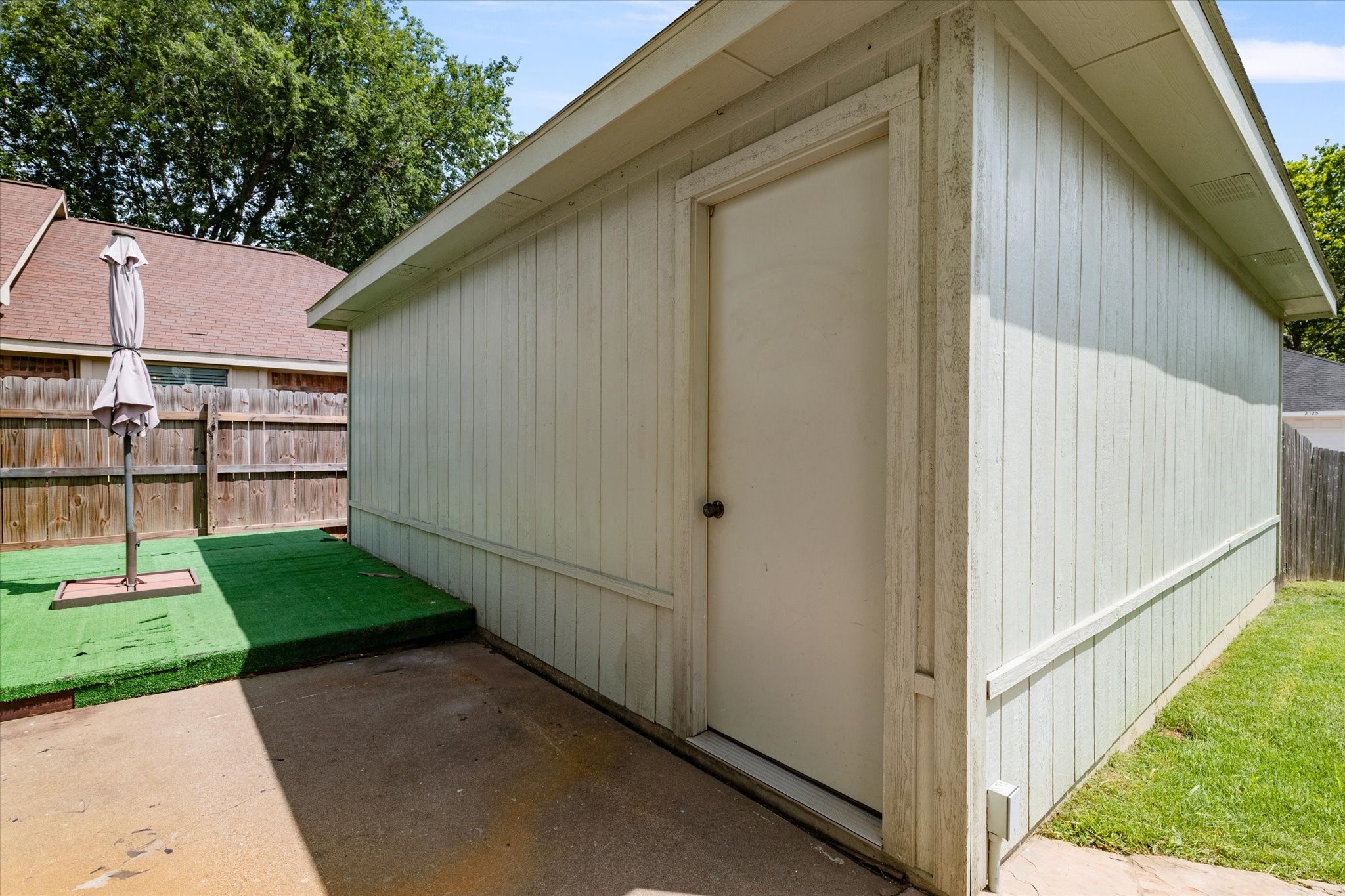 2128 Arbor Creek Drive