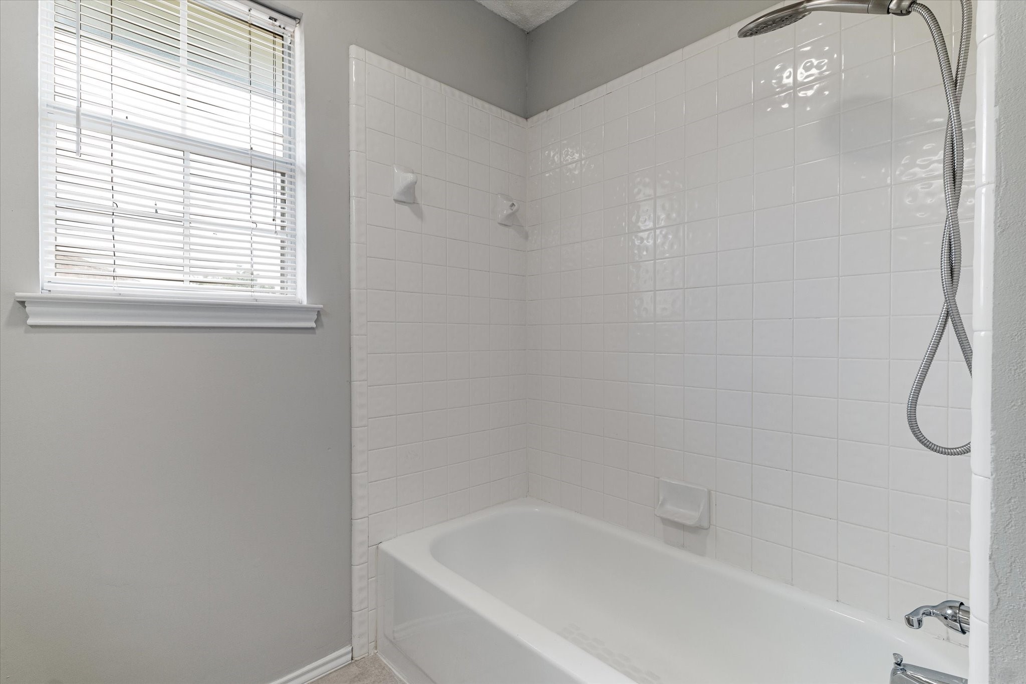 2128 Arbor Creek Drive