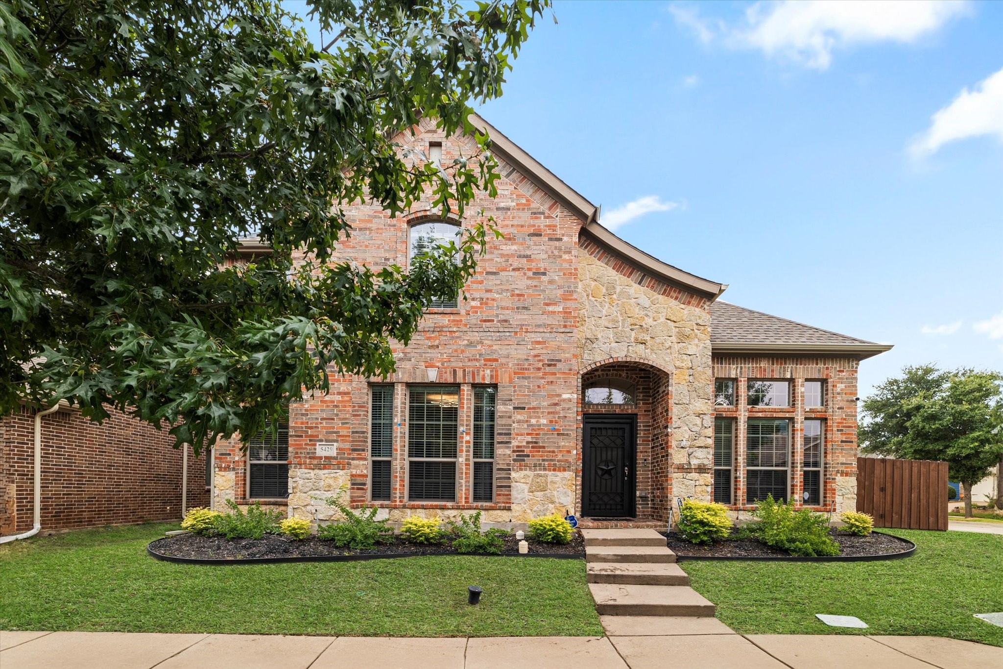 5429 Hampshire Drive