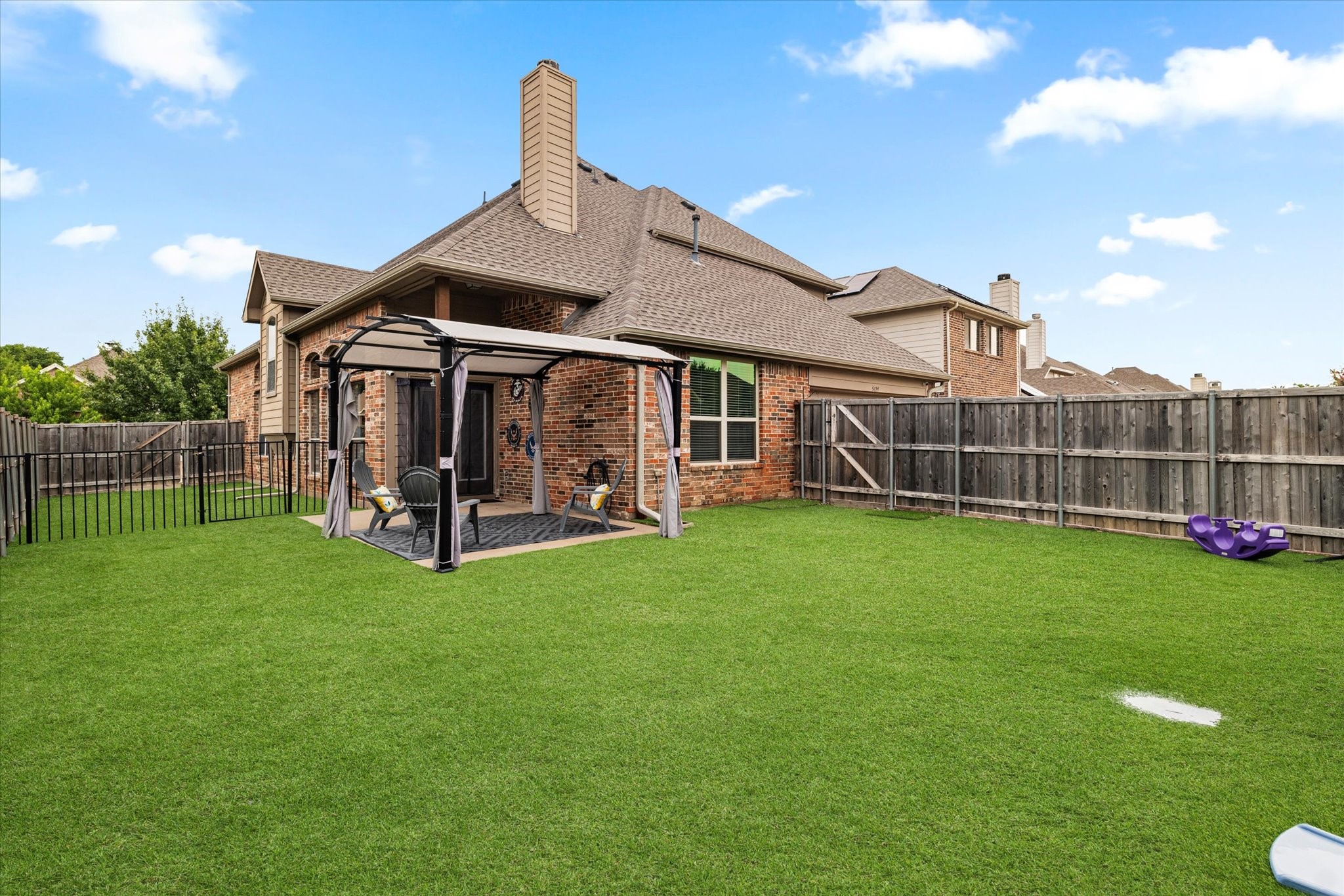 5429 Hampshire Drive