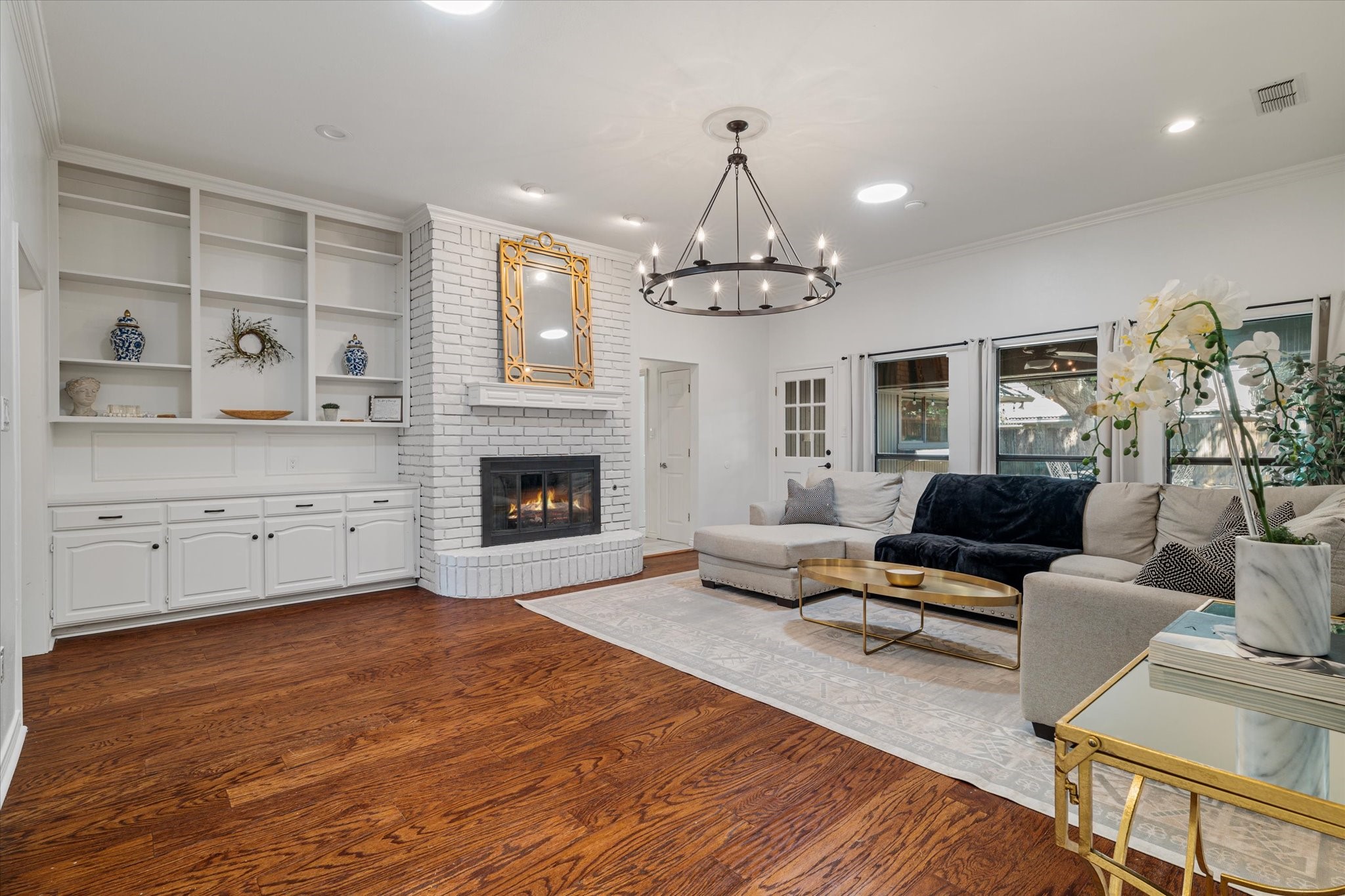 7003 Crater Lake Drive