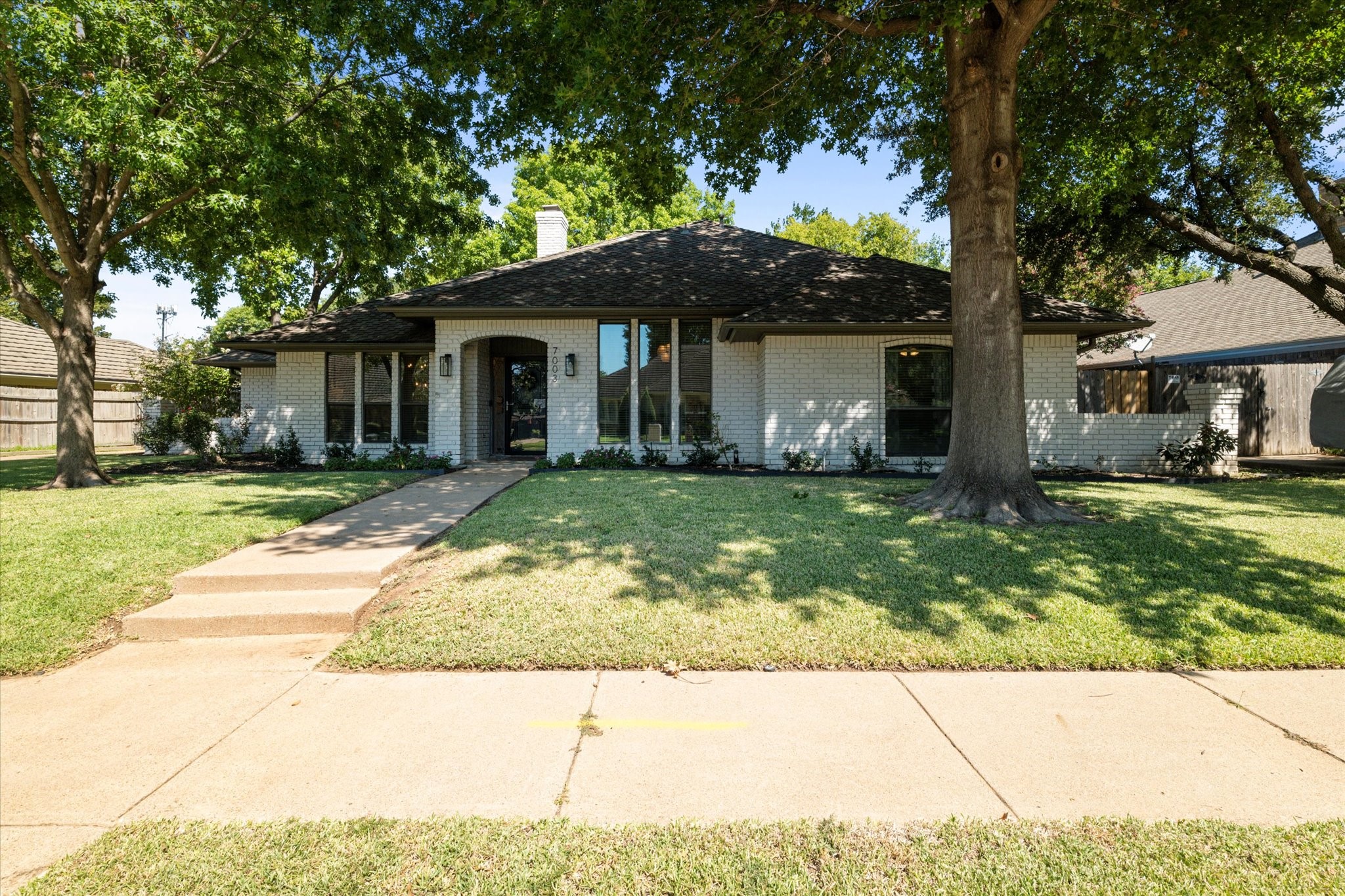 7003 Crater Lake Drive
