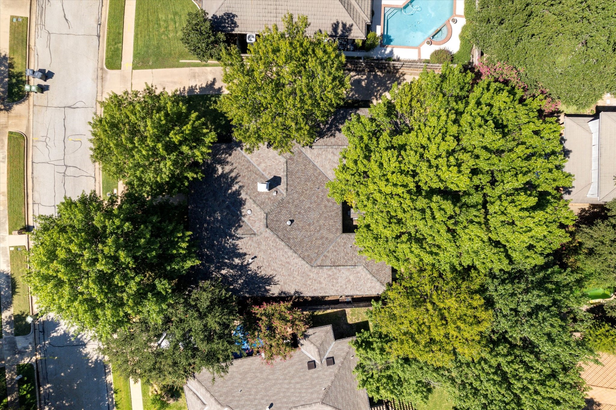 7003 Crater Lake Drive