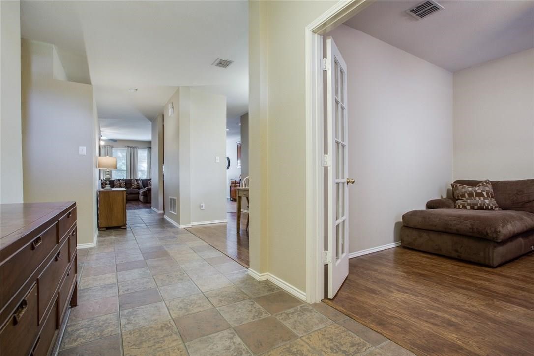 2808 Cypress Point Drive