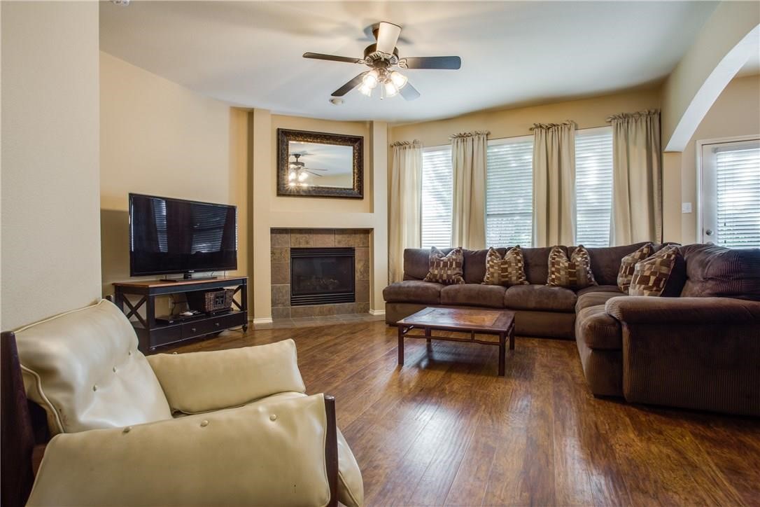 2808 Cypress Point Drive
