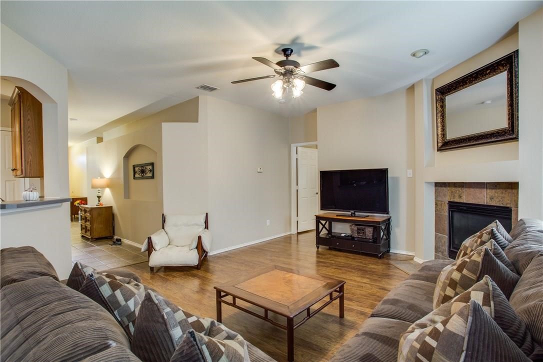 2808 Cypress Point Drive