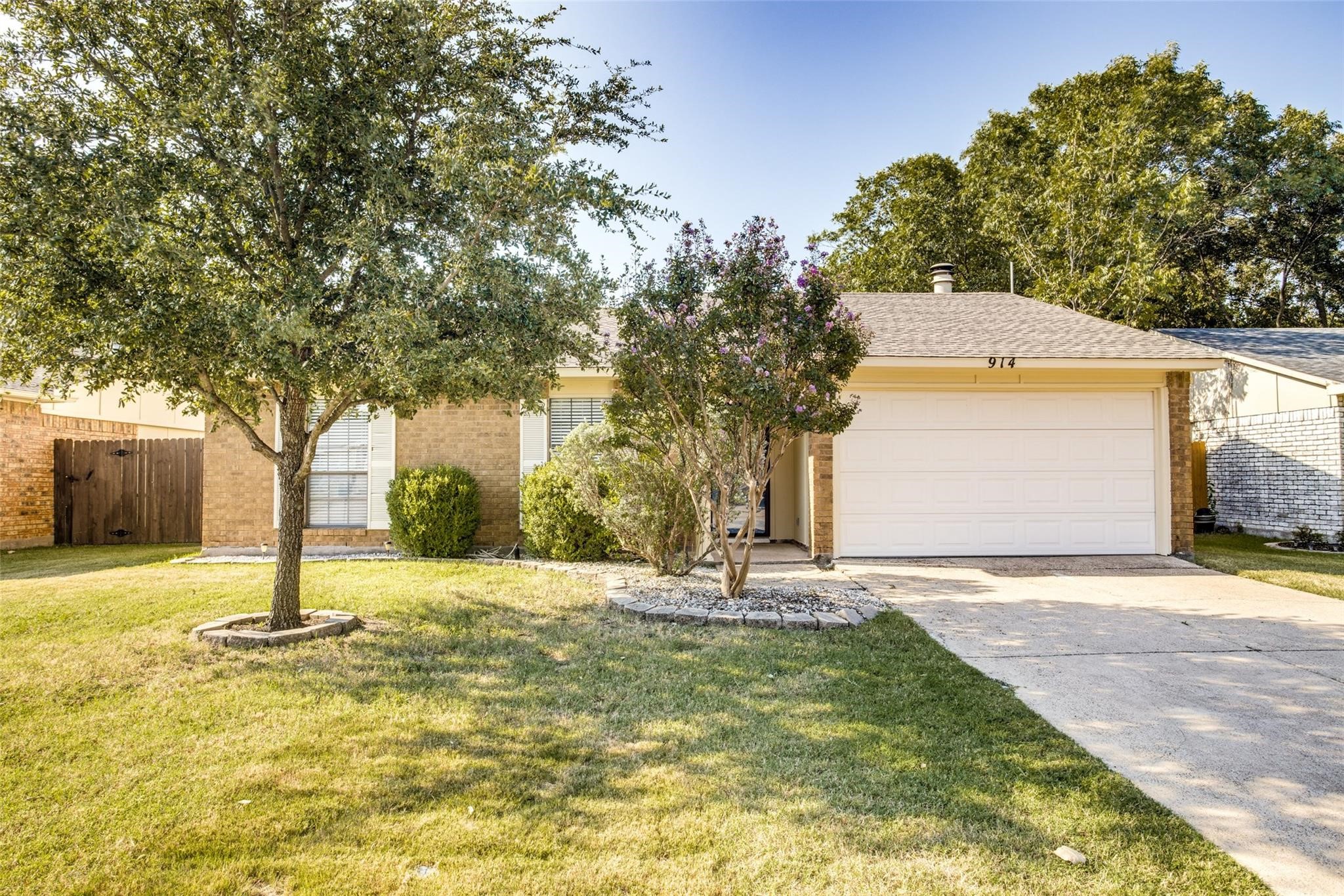 914 Sunny Slope Drive