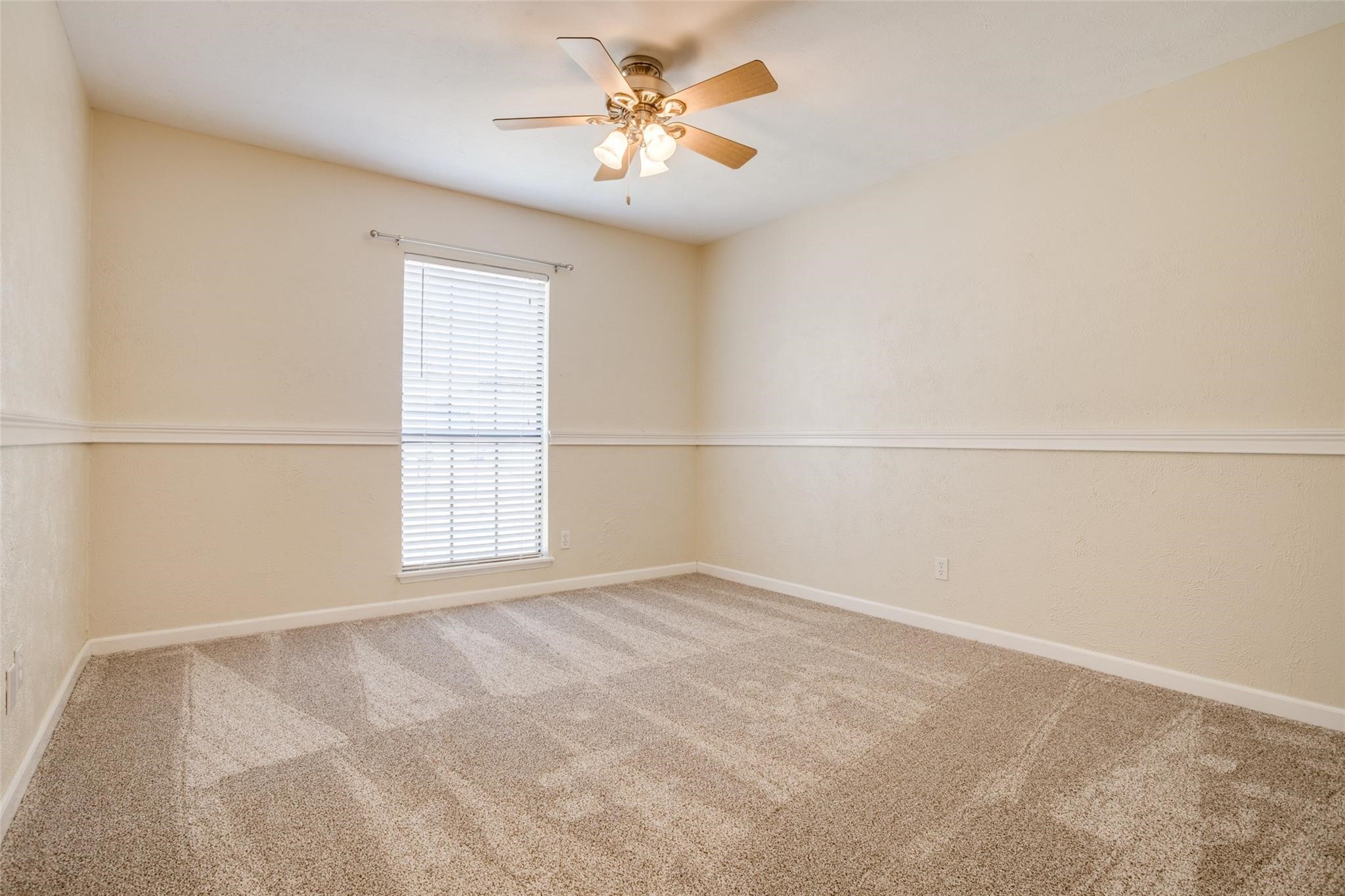 914 Sunny Slope Drive