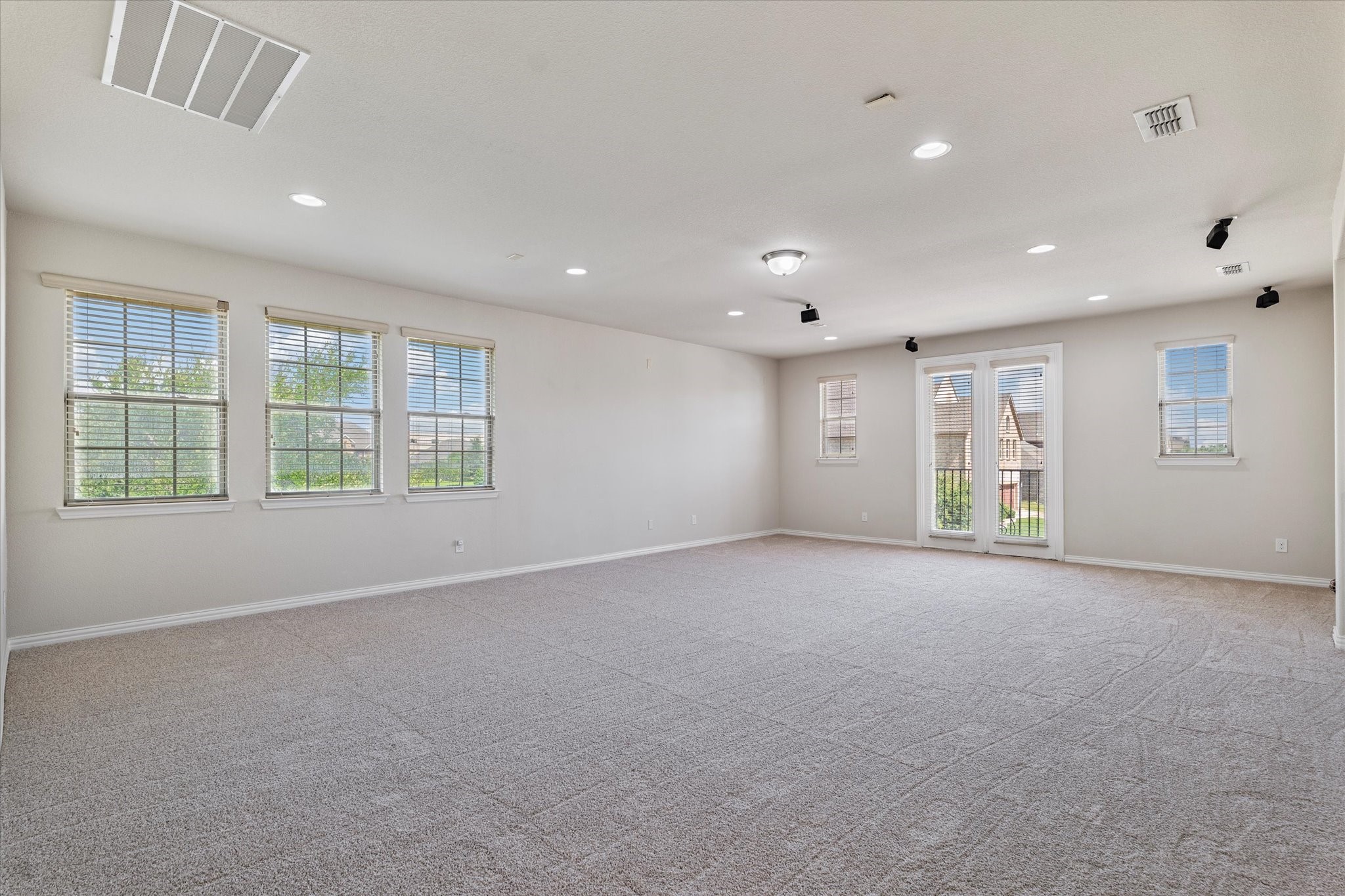 1297 Roma Drive