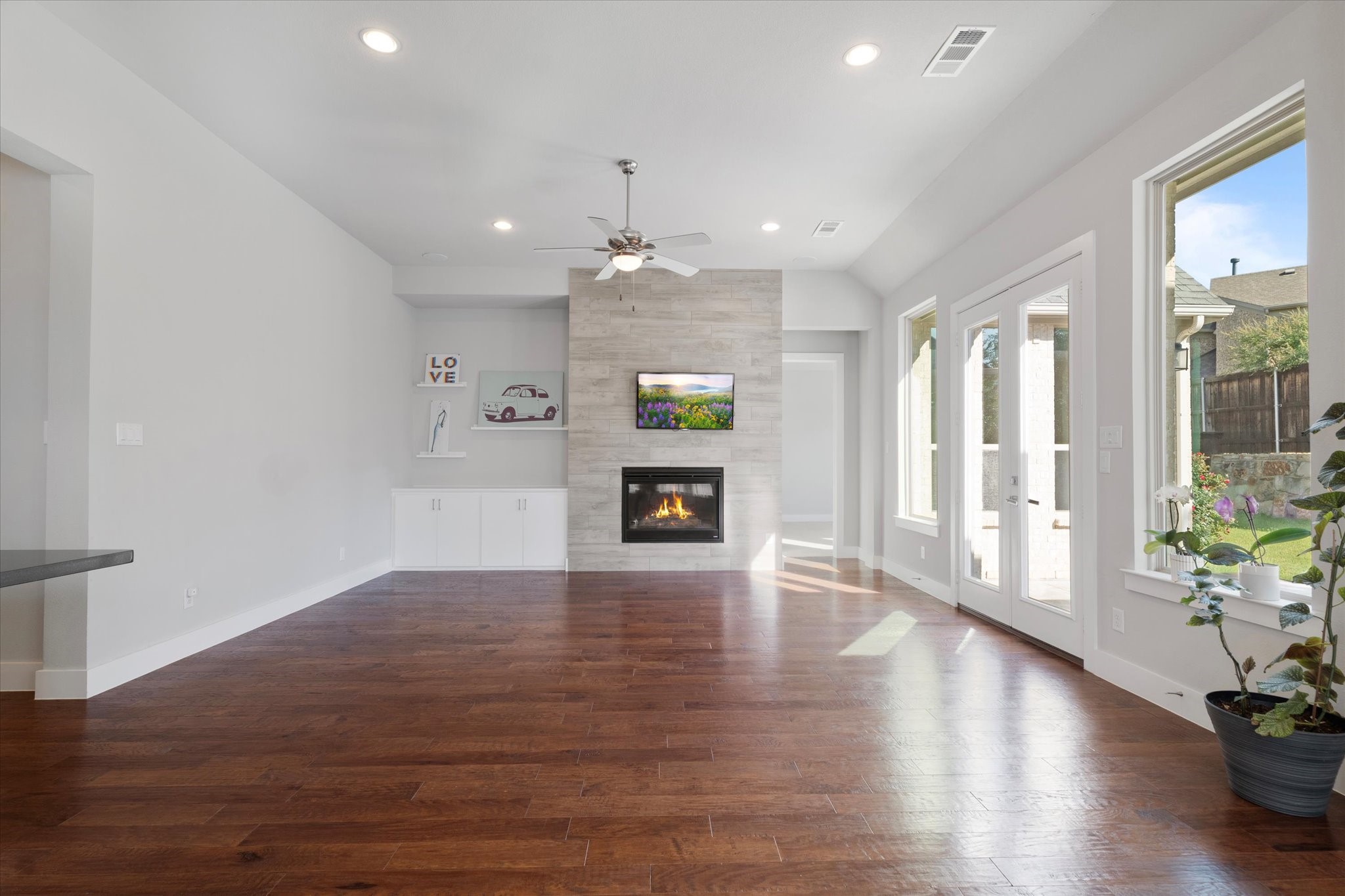 2222 Kennedy Drive