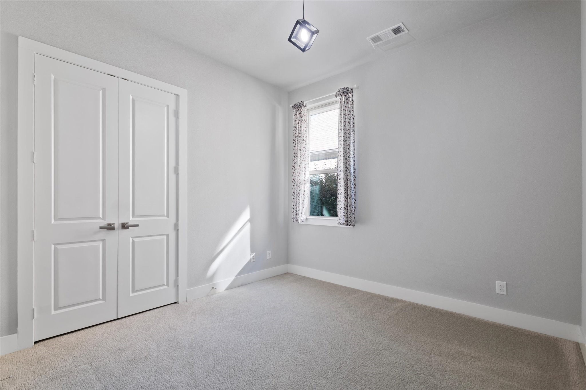 2222 Kennedy Drive