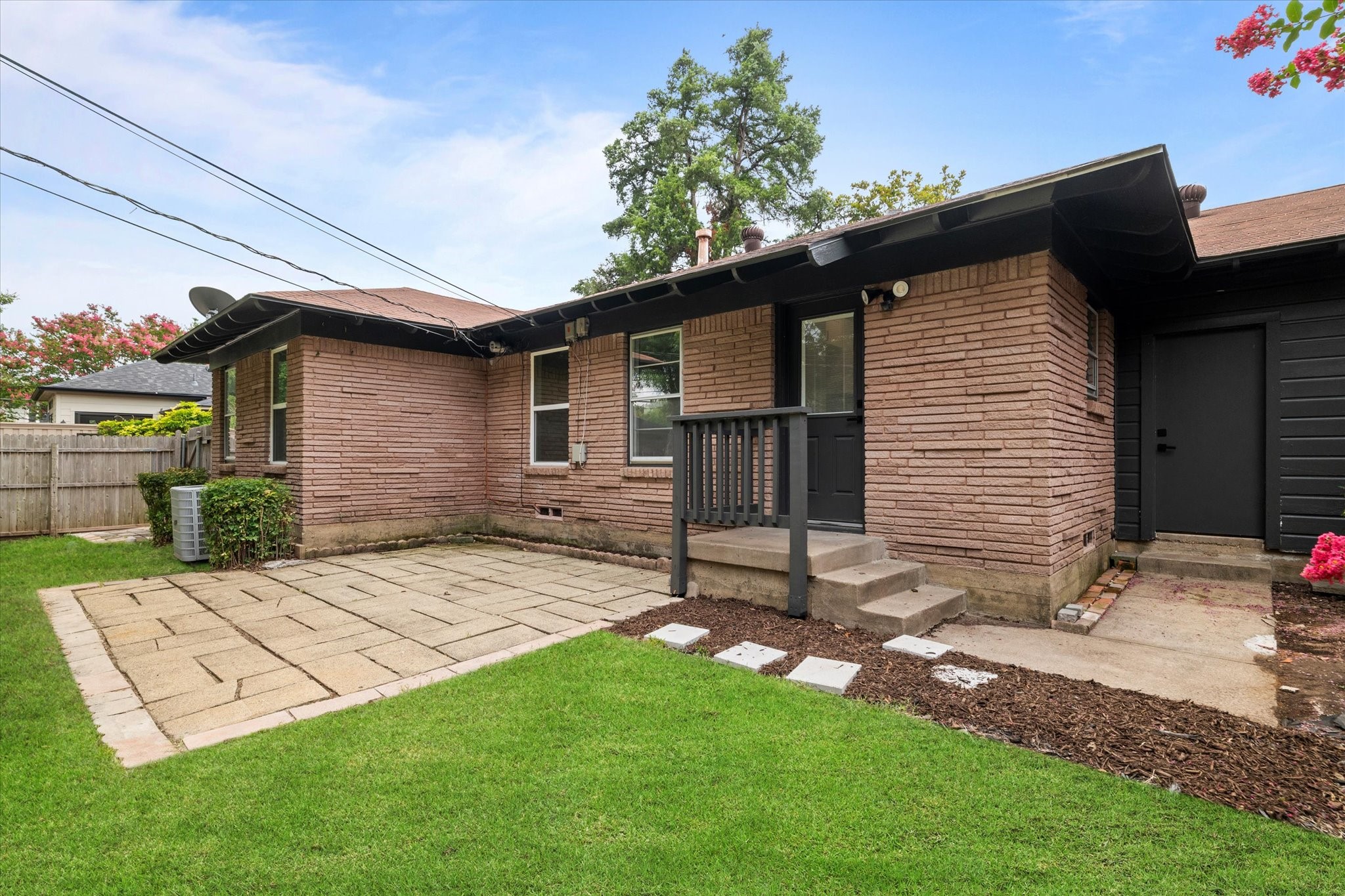 214 Easton Road