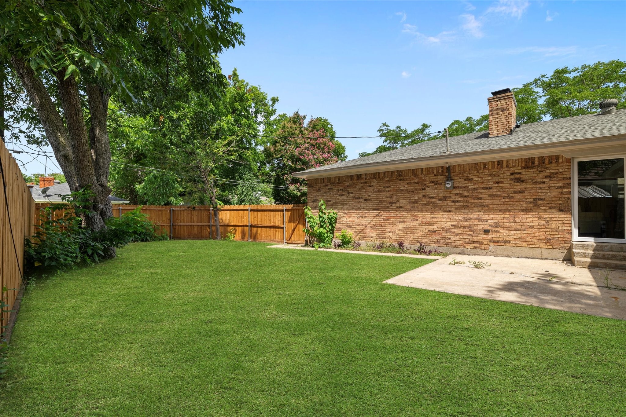 5835 Sunnywood Drive