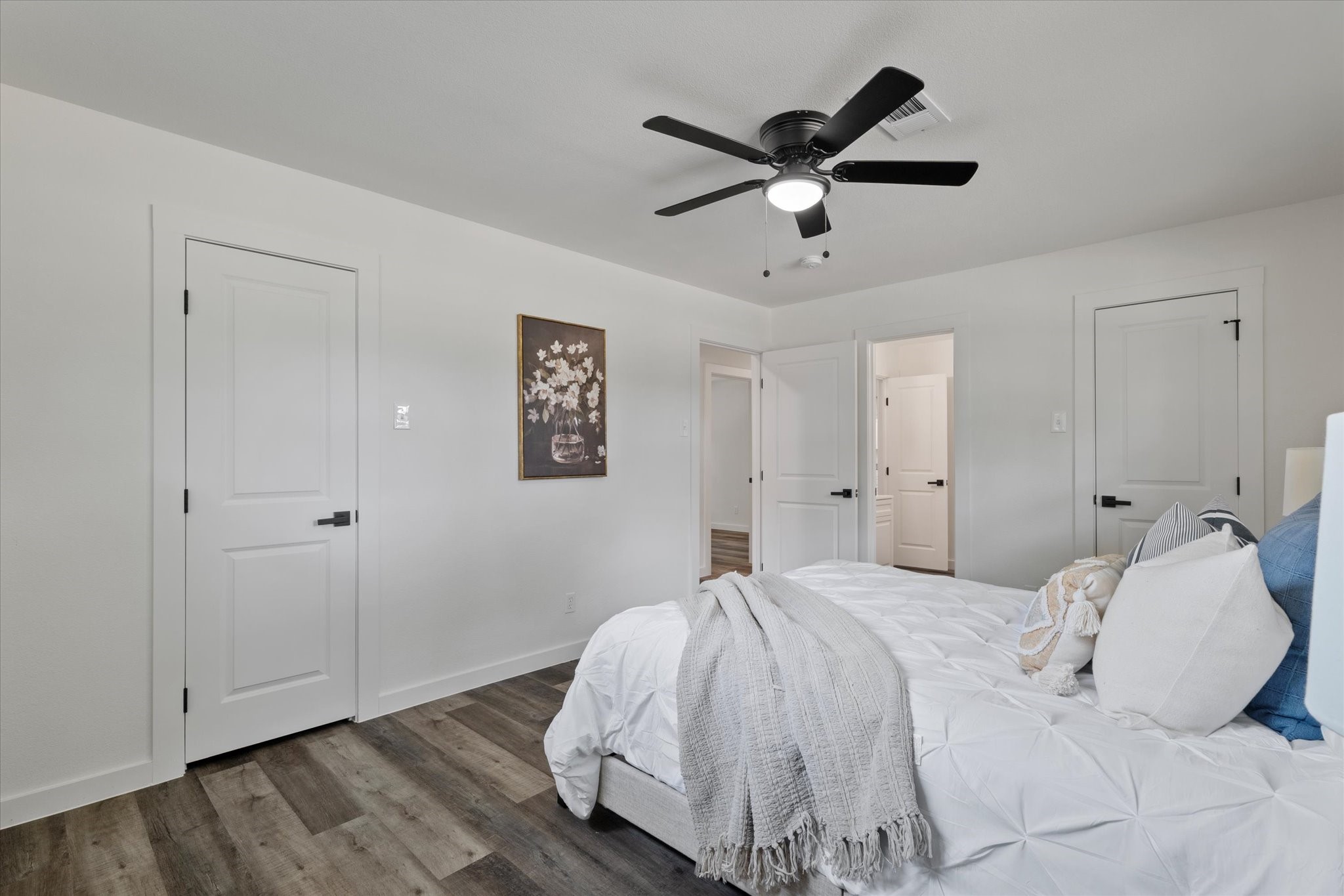 5835 Sunnywood Drive