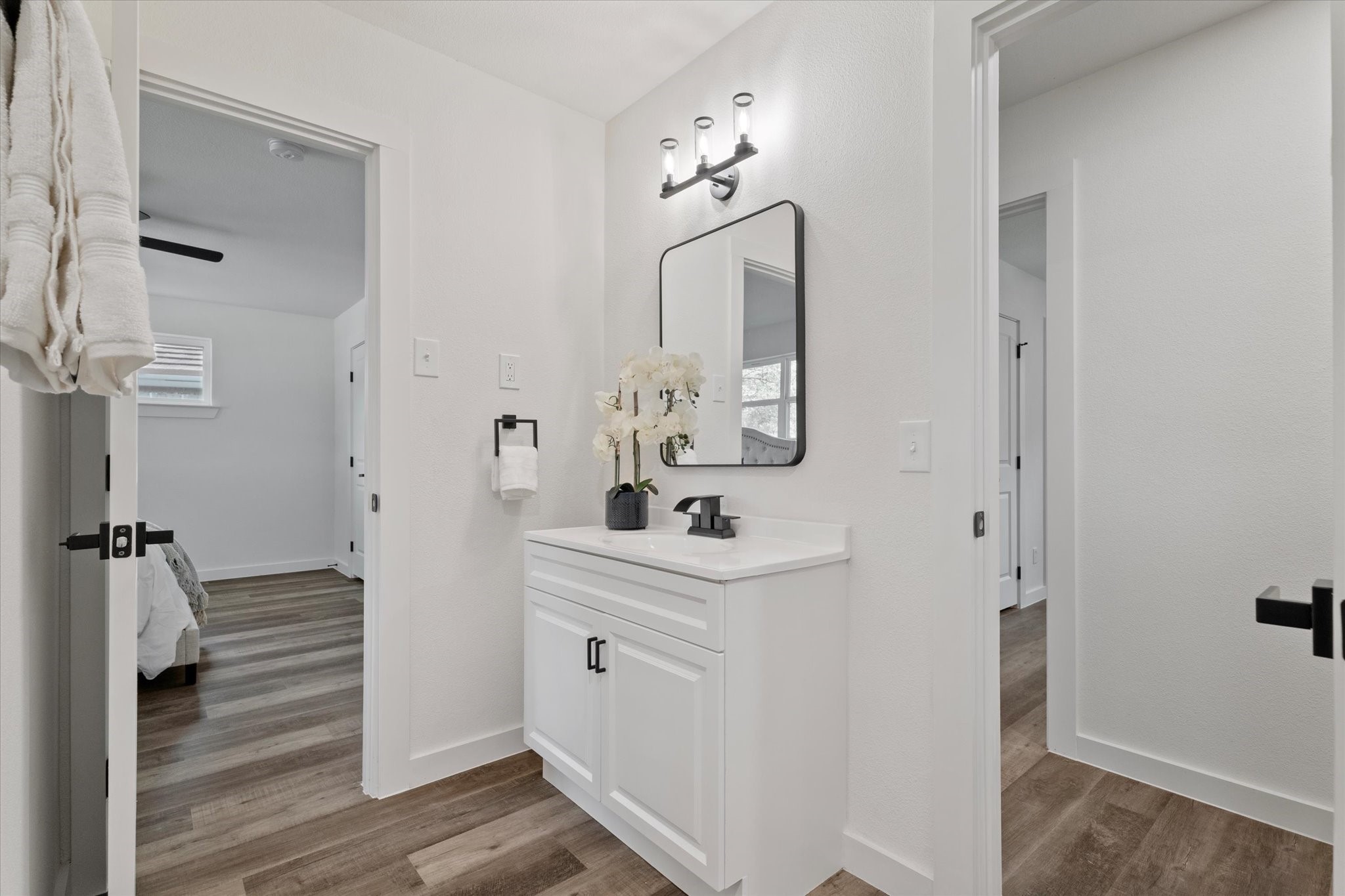 5835 Sunnywood Drive