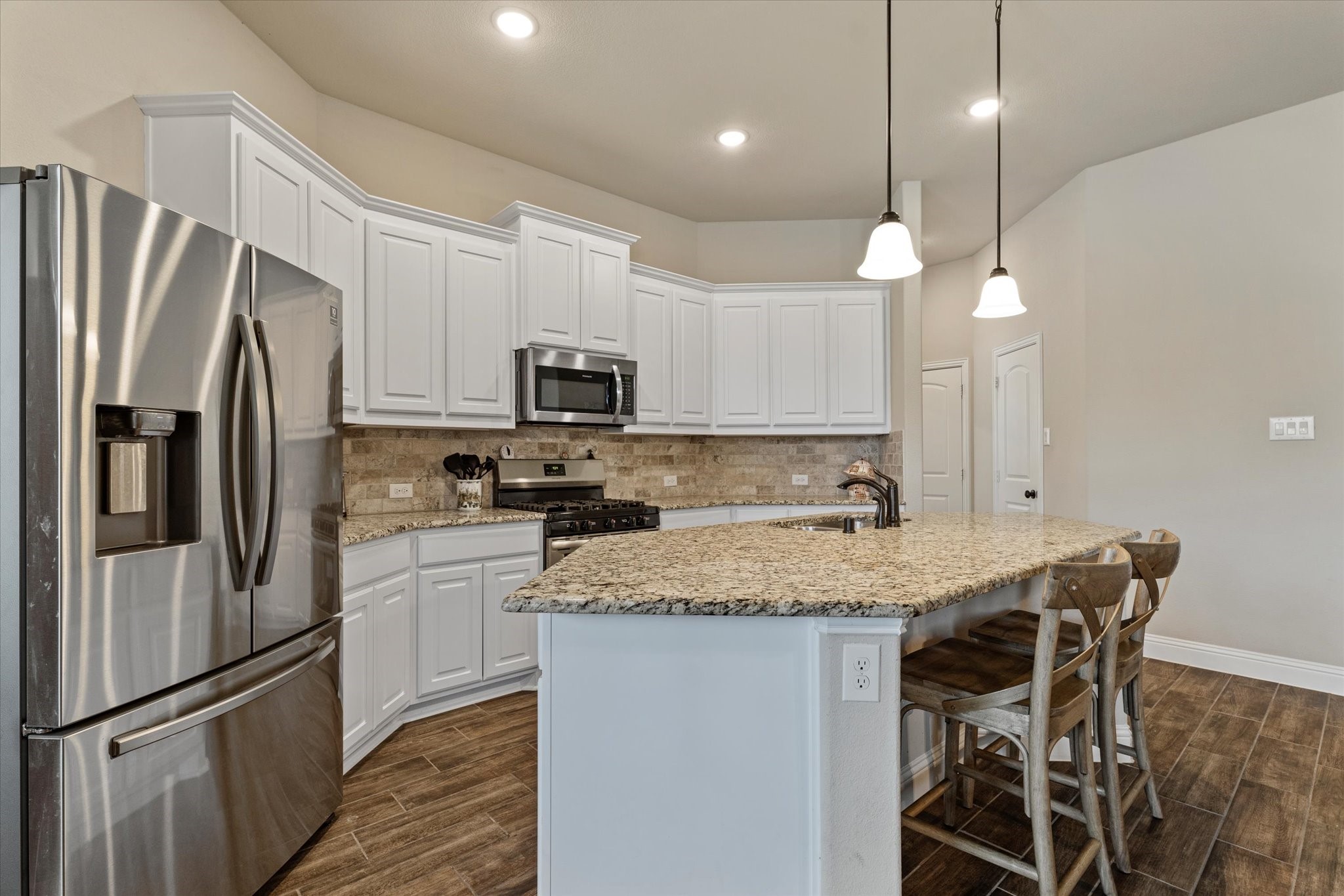 3015 Razorback Street