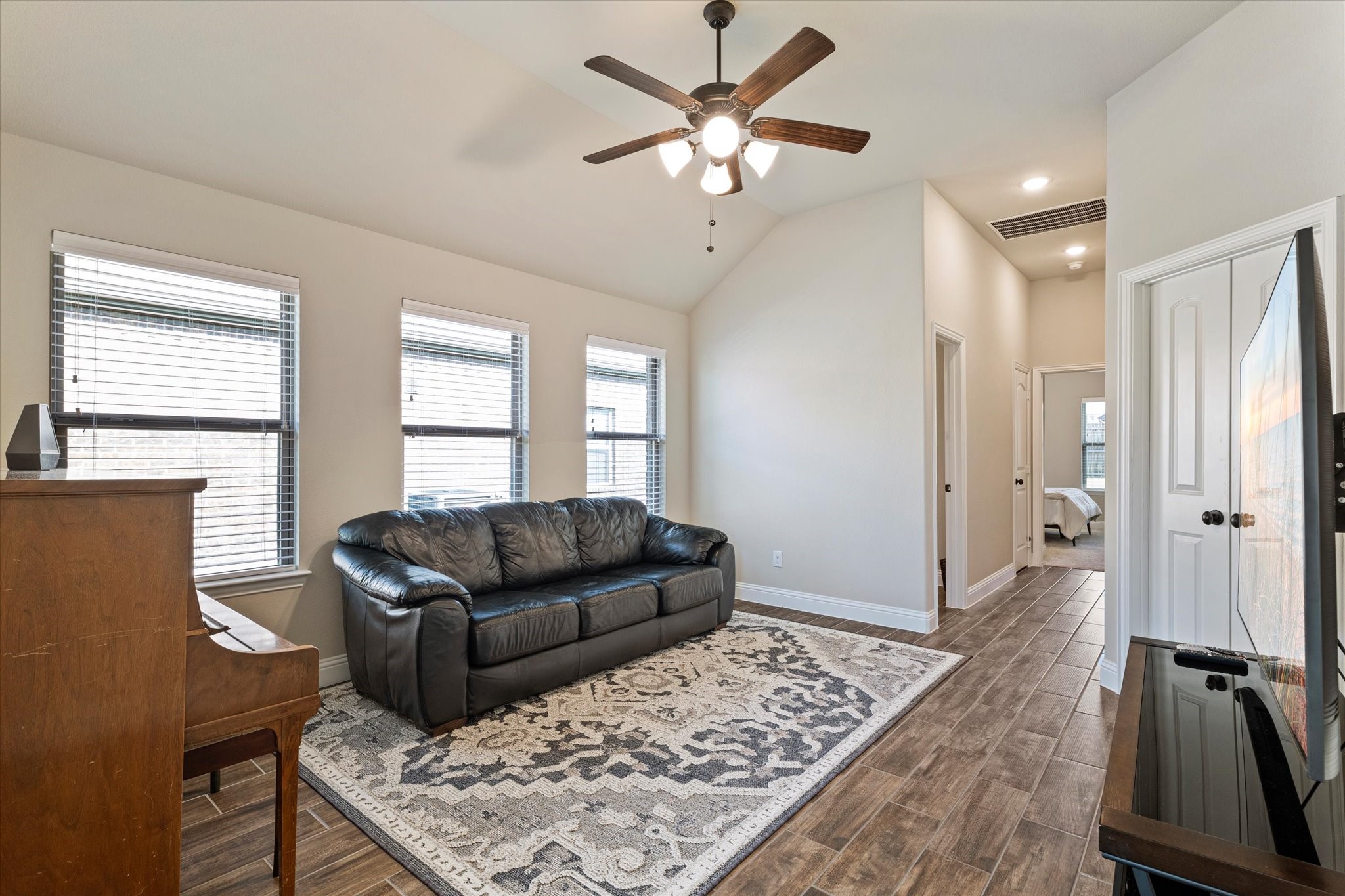 3015 Razorback Street