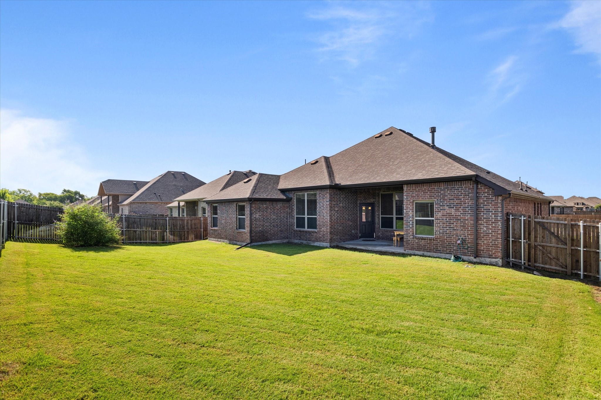 3015 Razorback Street