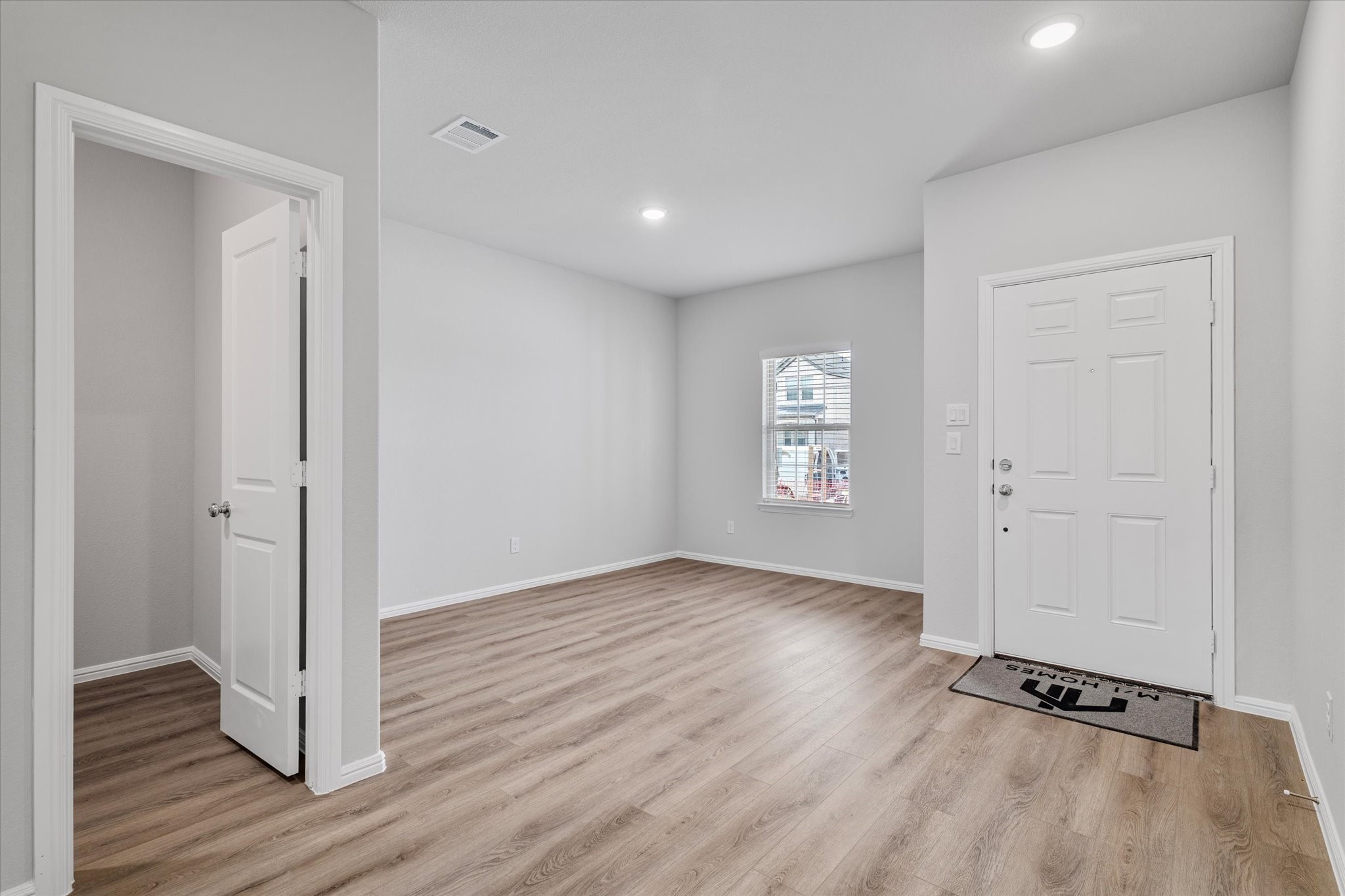 422 Wydown Drive