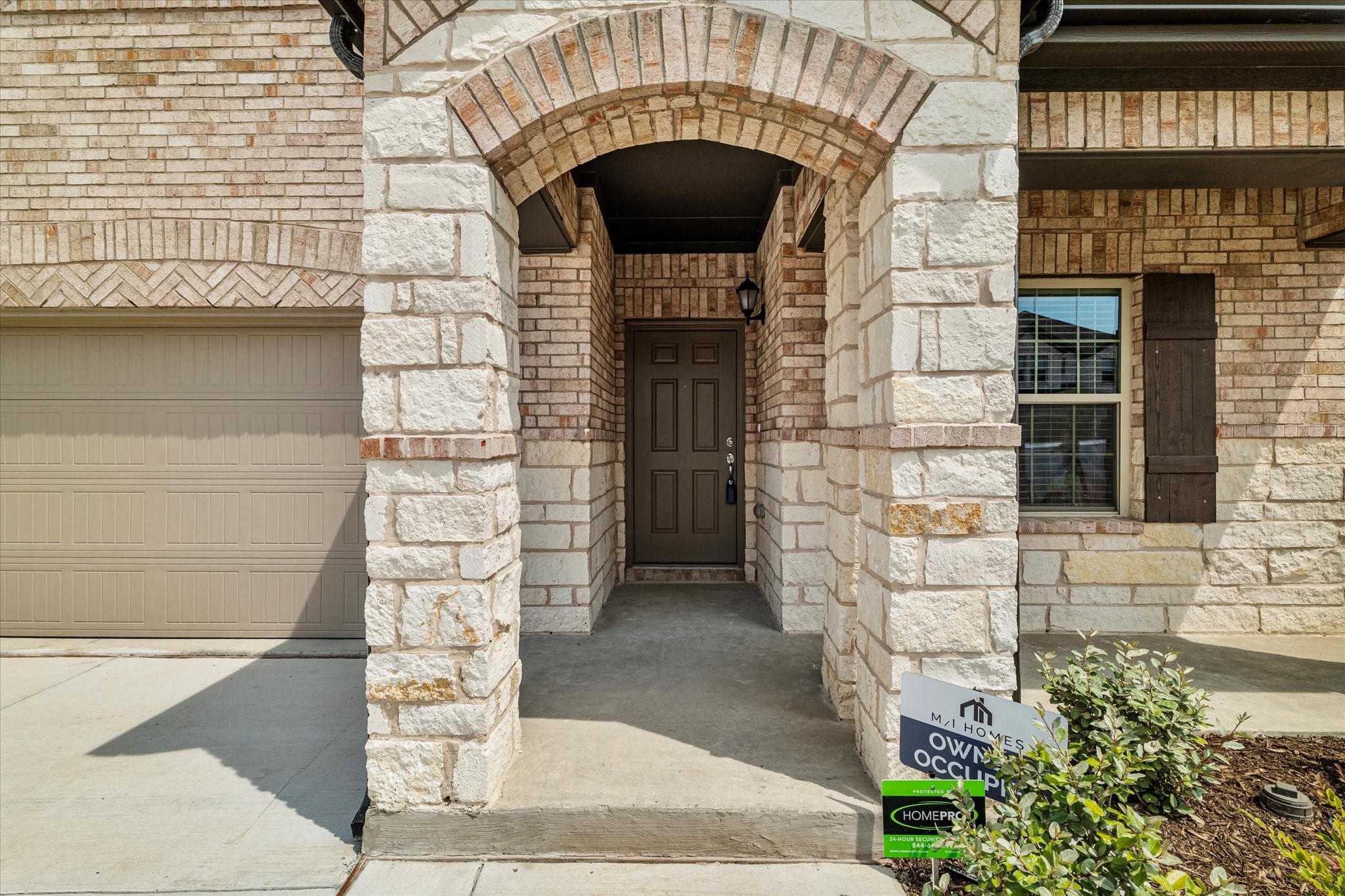 422 Wydown Drive