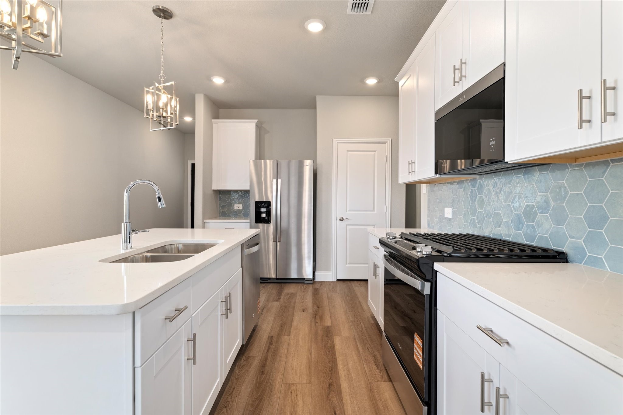 415 Willet Drive
