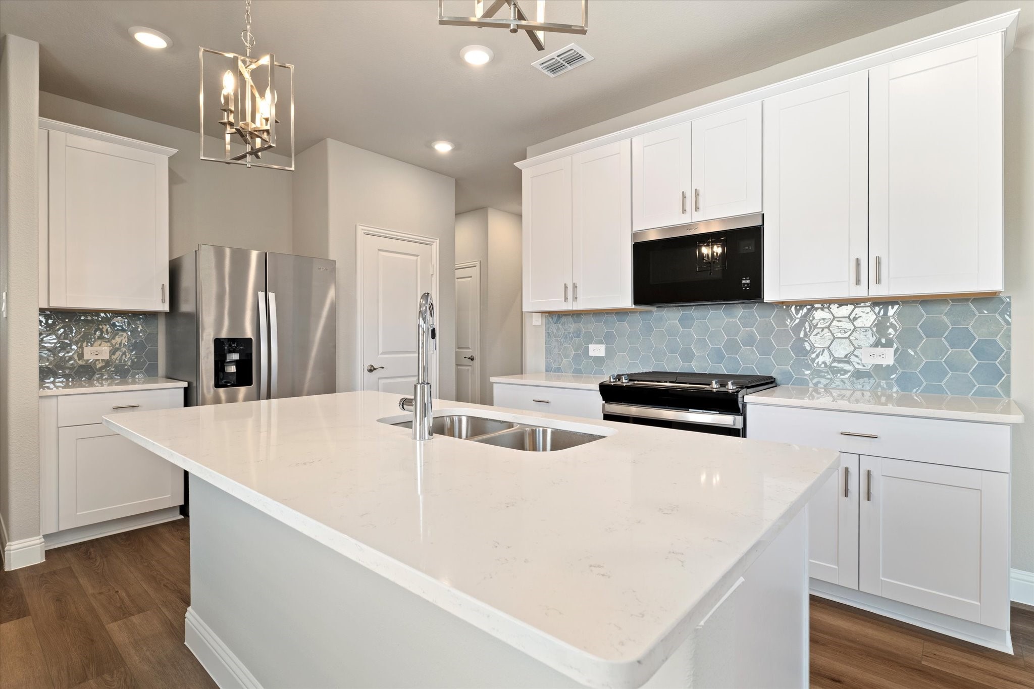 415 Willet Drive