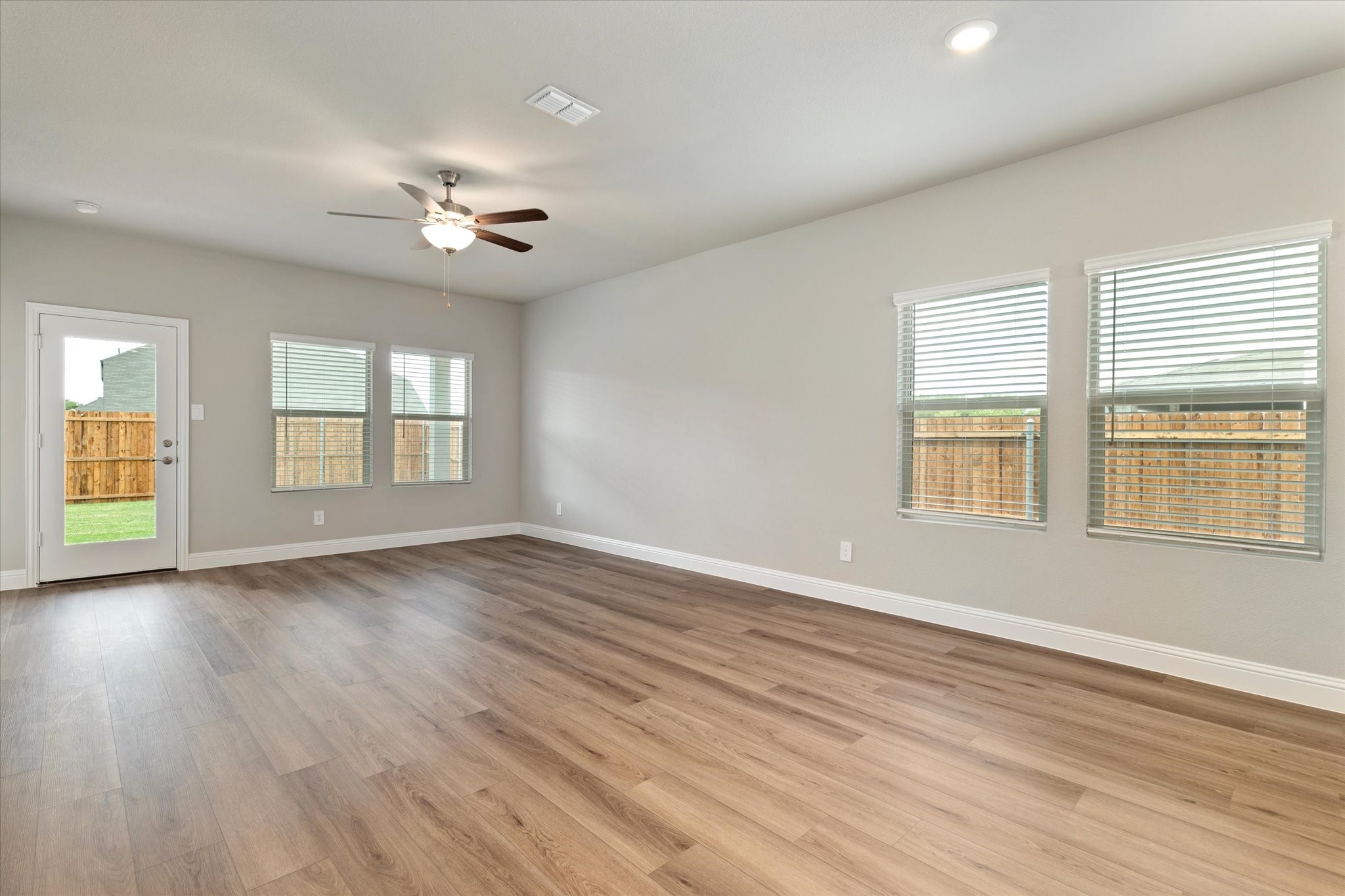 415 Willet Drive