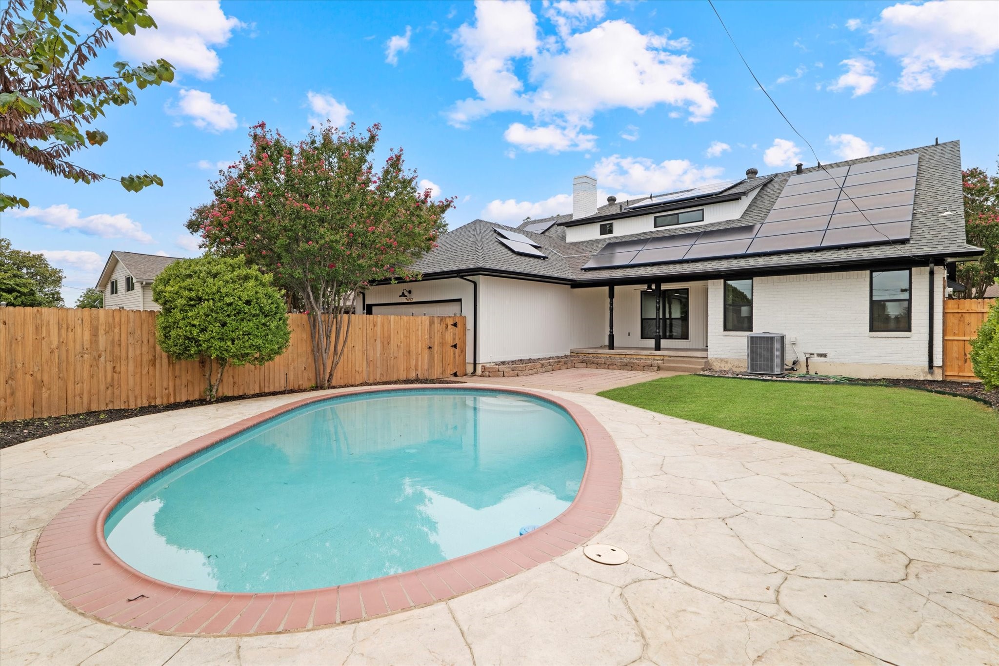 7652 El Pensador Drive