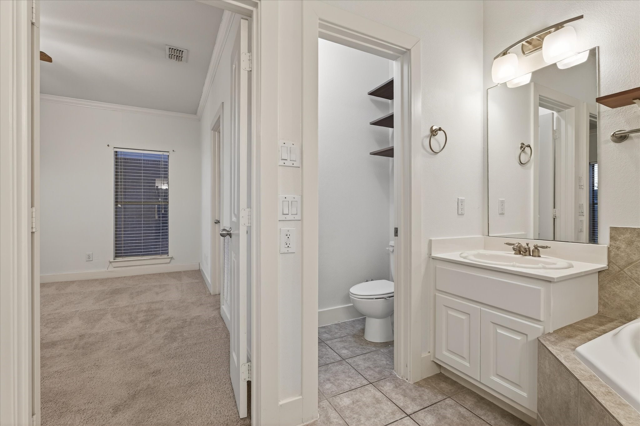 4105 Lafayette Street